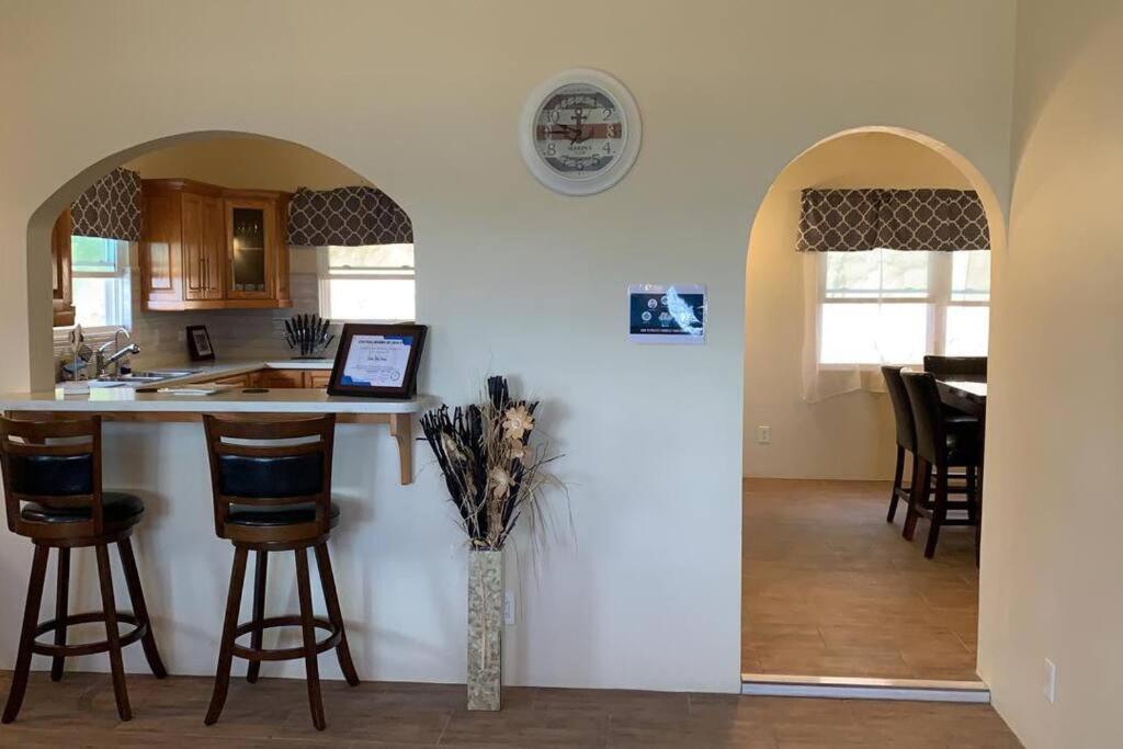 The Pearl - Spacious Air Conditioned 3BD, 2BTH Villa with Gorgeous Views