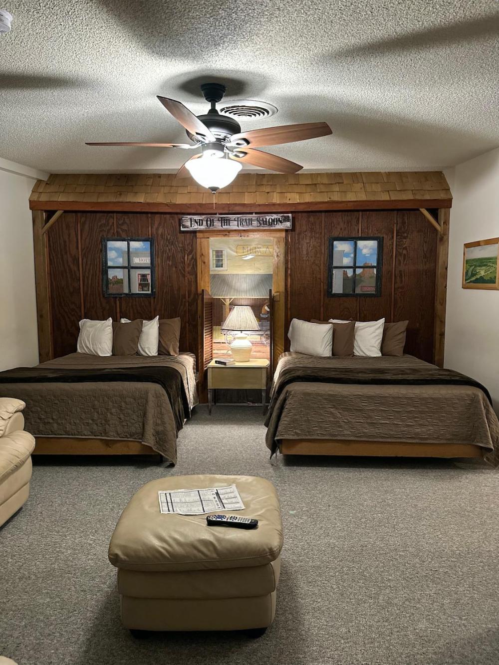Country Cabins Hotel