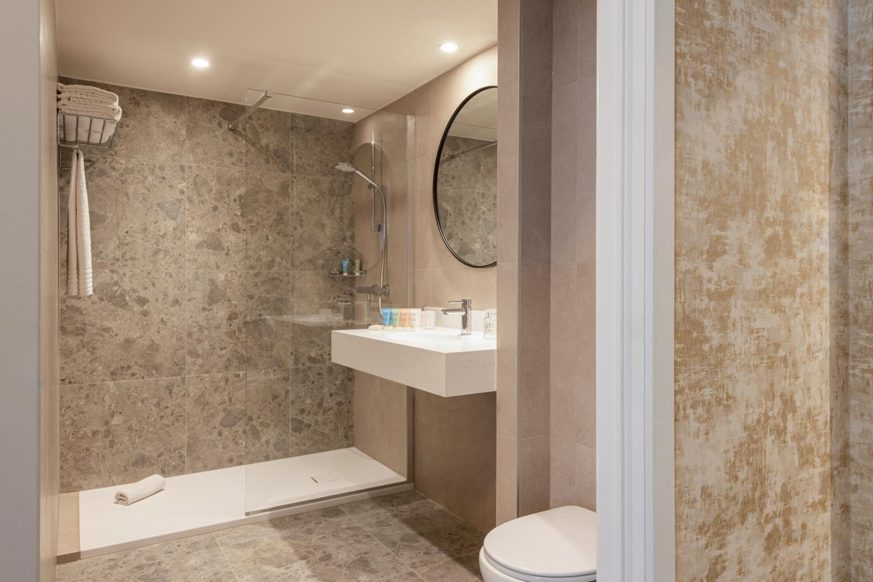 Bruges Vacations - Dukes' Academie Brugge - by Dukes' Hotel Collection - Property Image 32