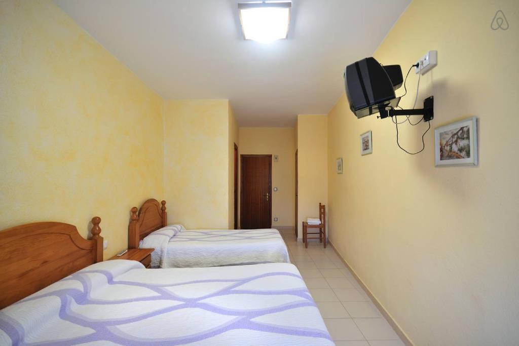 Hostal Avi Pep