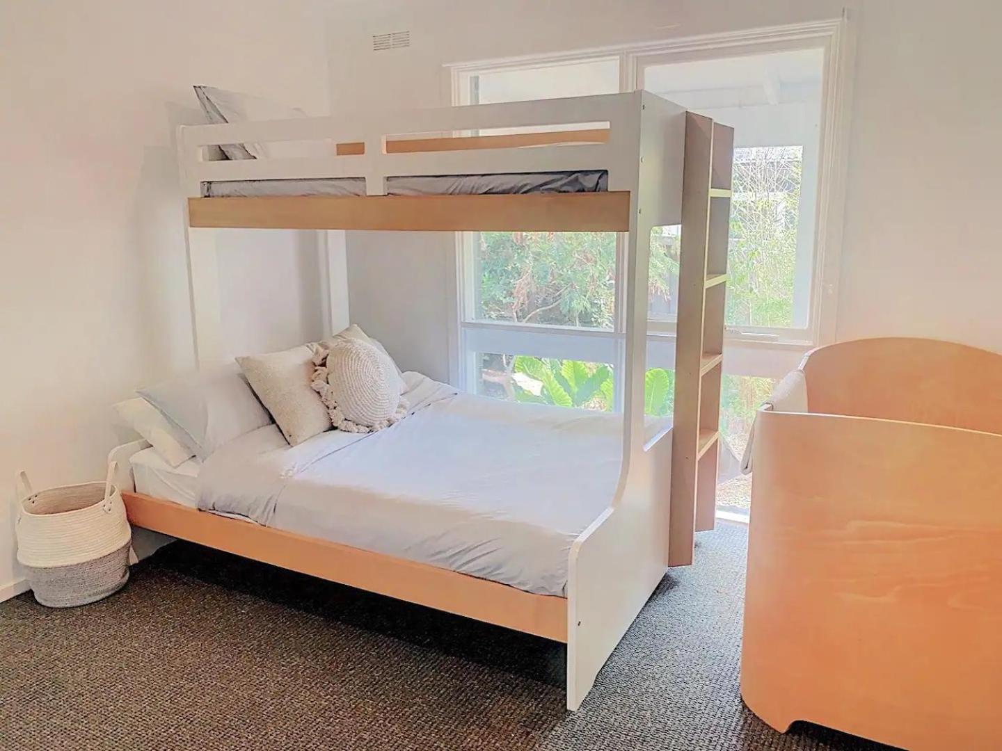 Red Hill Lane 5BedroomVineyard&RuralValleyViews