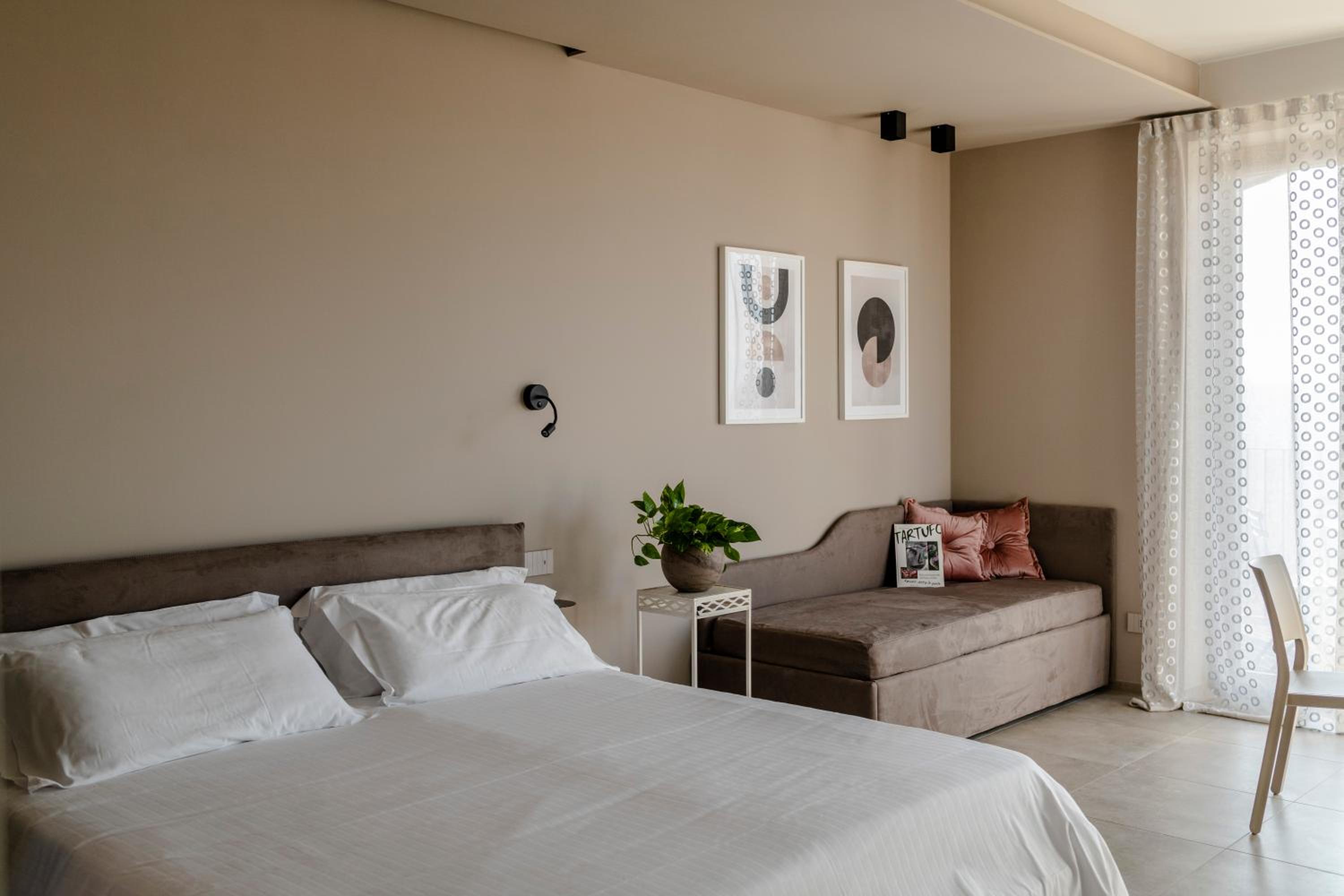 Il Cortile Suites