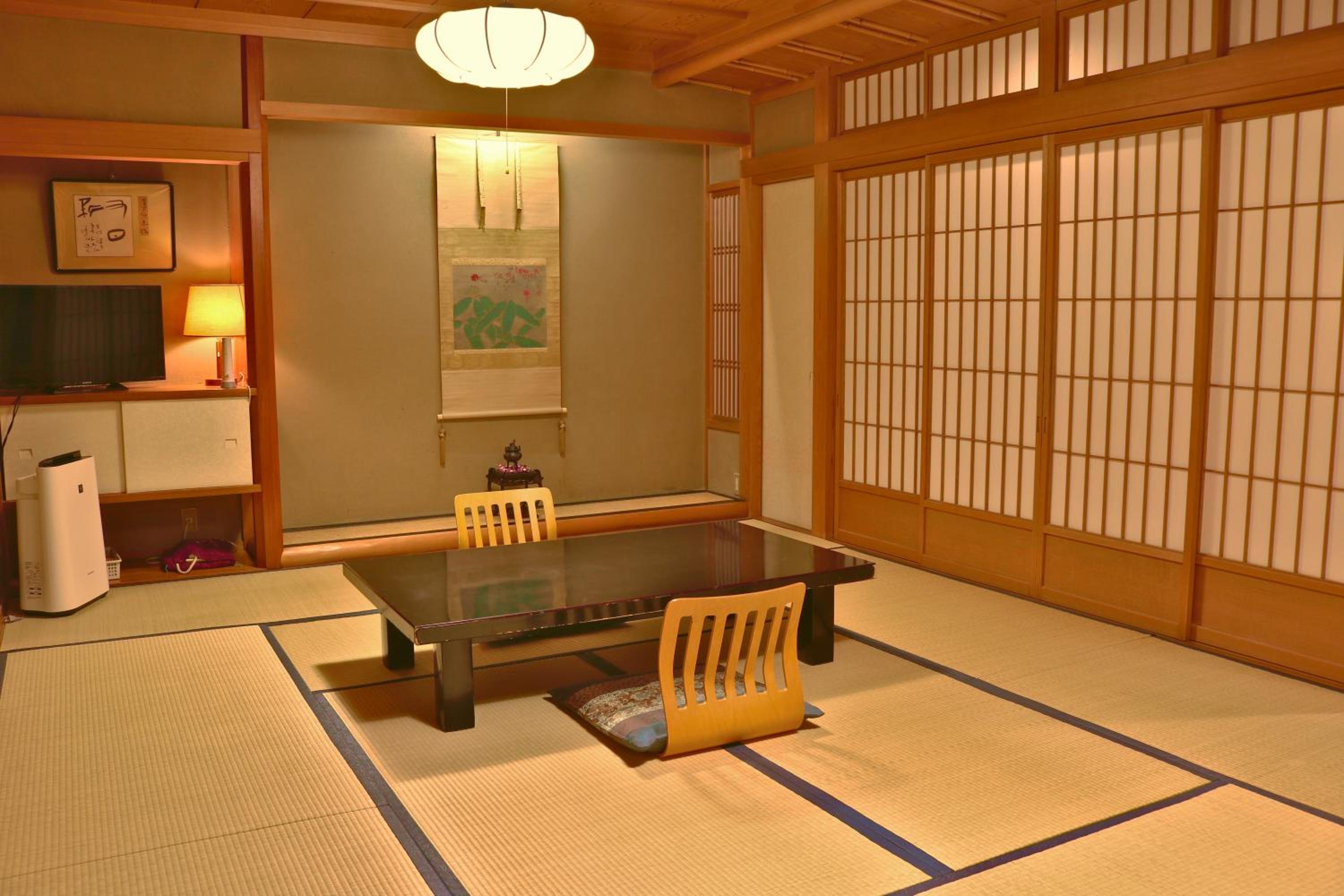 Tsutaya Ryokan
