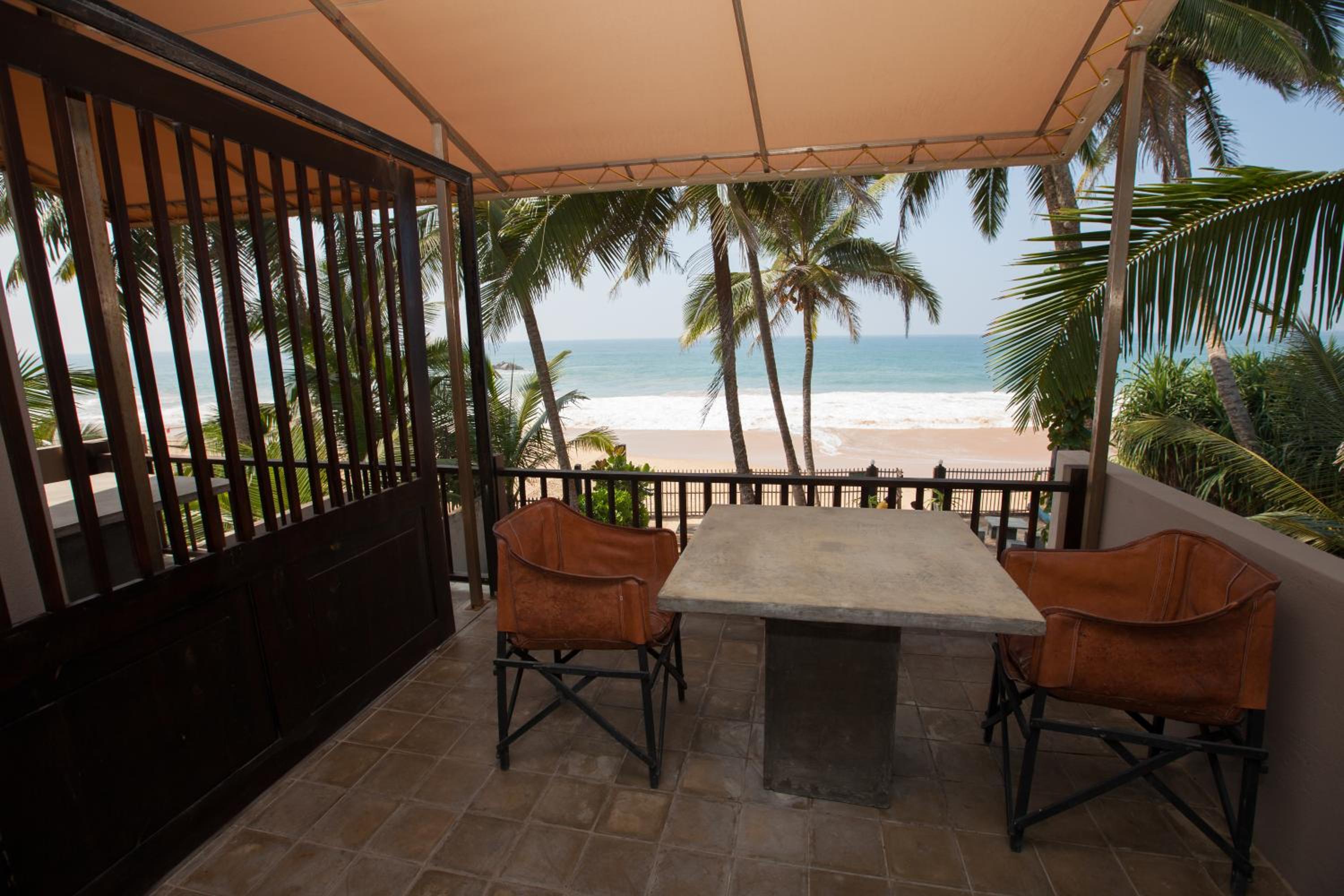 Hotel Hikks Villa - Image 1