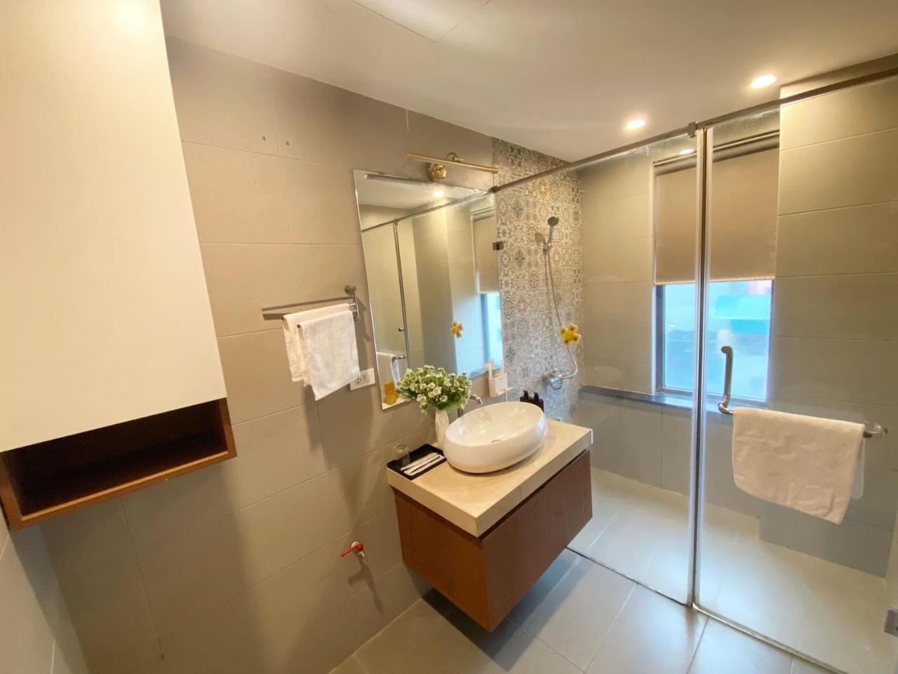 Luxe Paradise Residence Trinh Cong Son
