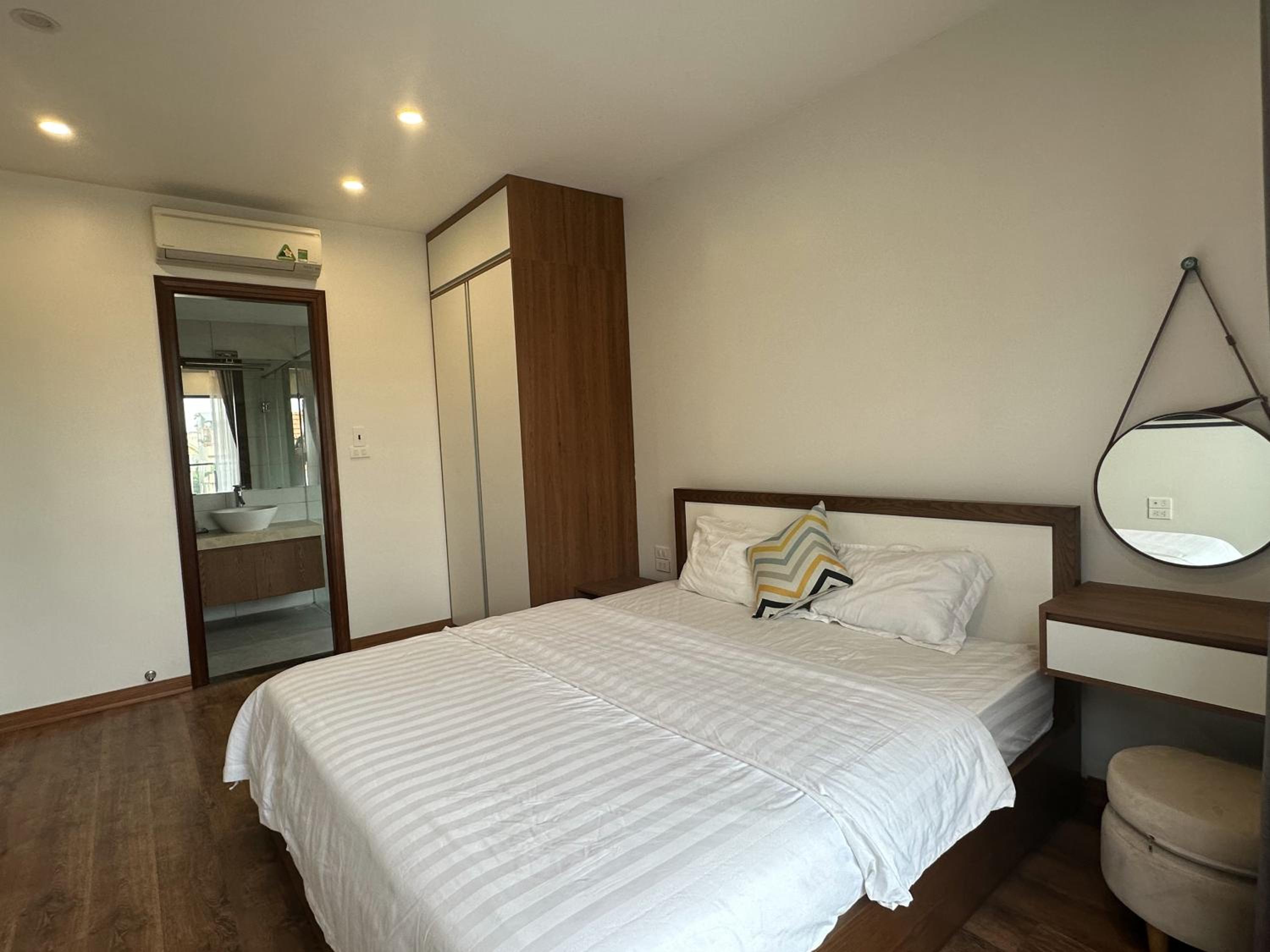 Luxe Paradise Residence Trinh Cong Son