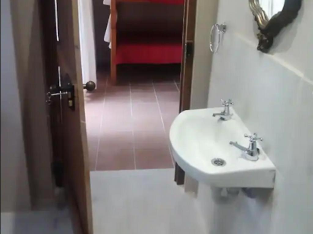 Royal Karoo Cottage unit 1 view 5