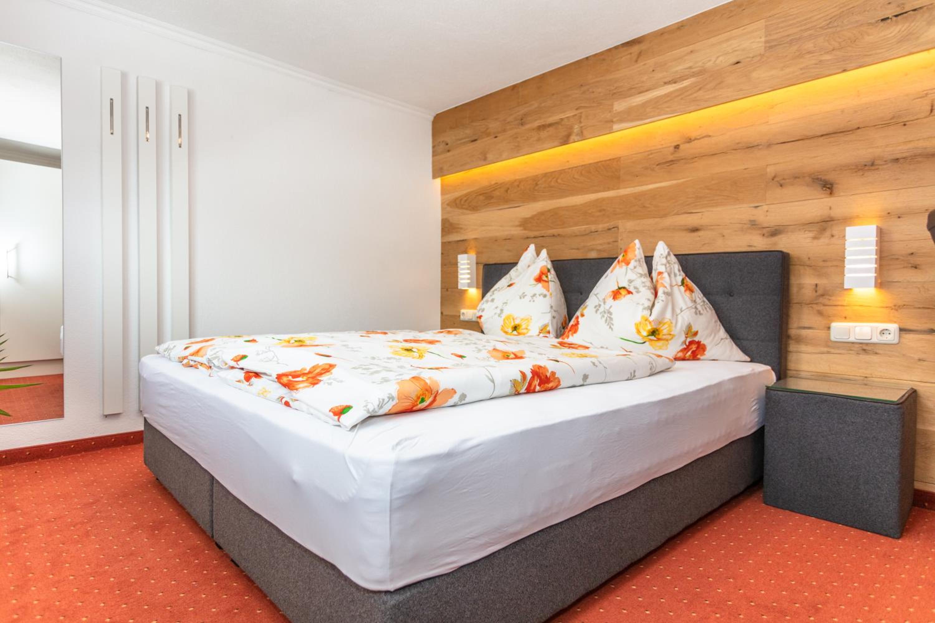 lechner living apartments