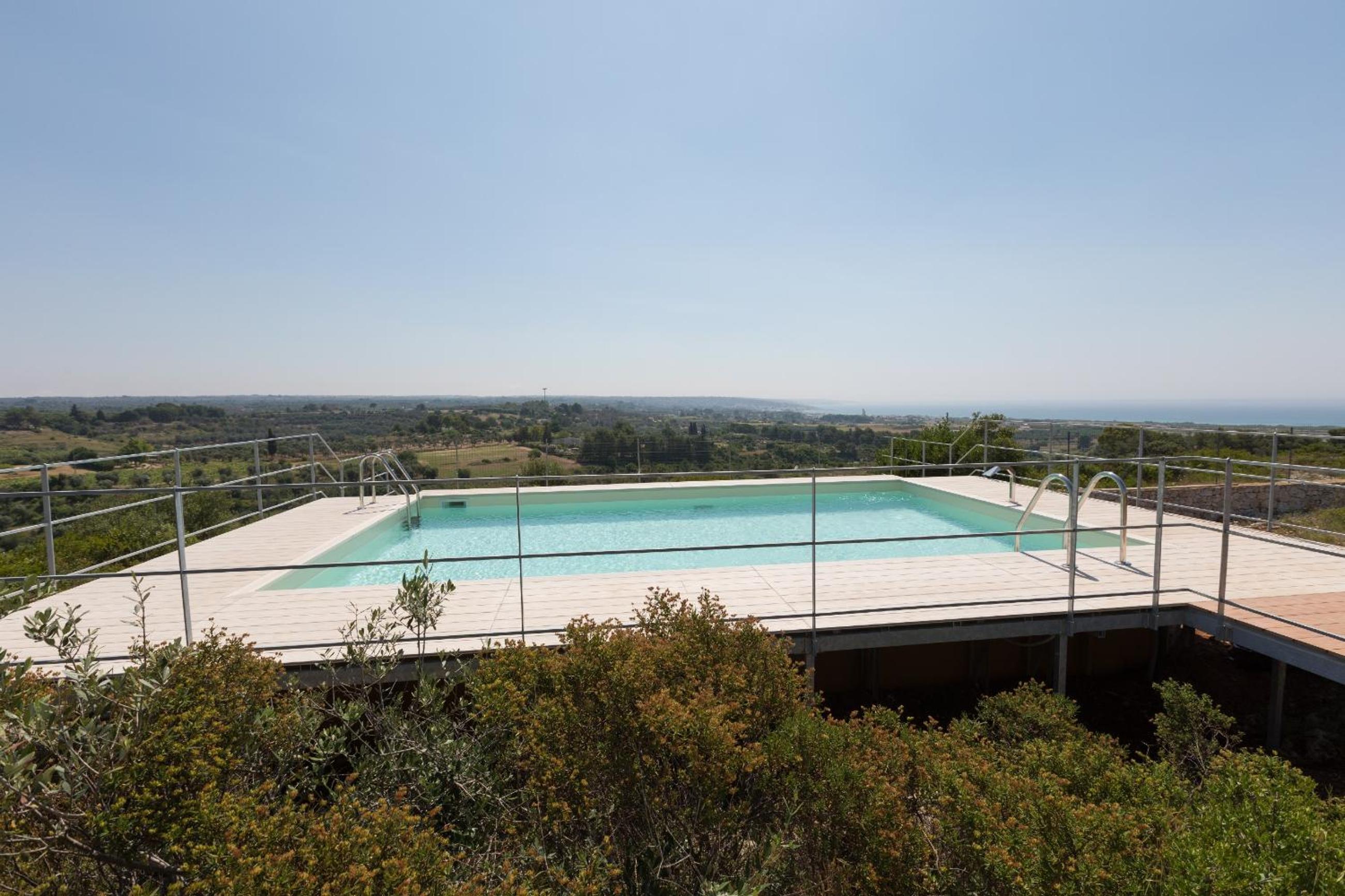 Deluxe Pescoluse Holiday Homes
