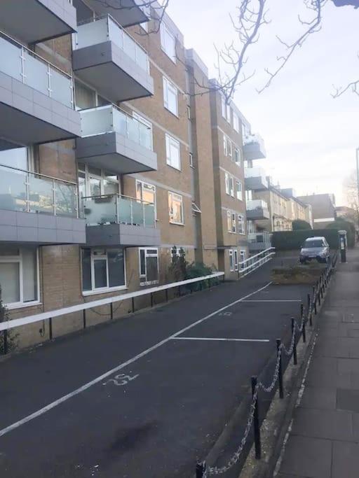 Cosy studio flat, great location!