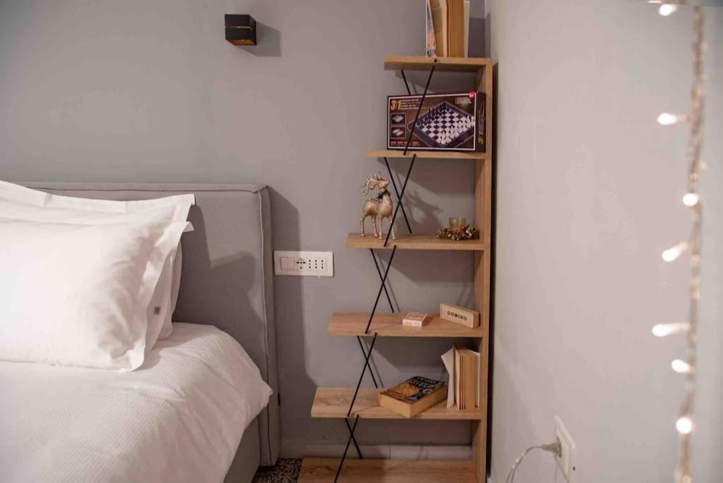 Jonexh Apartments