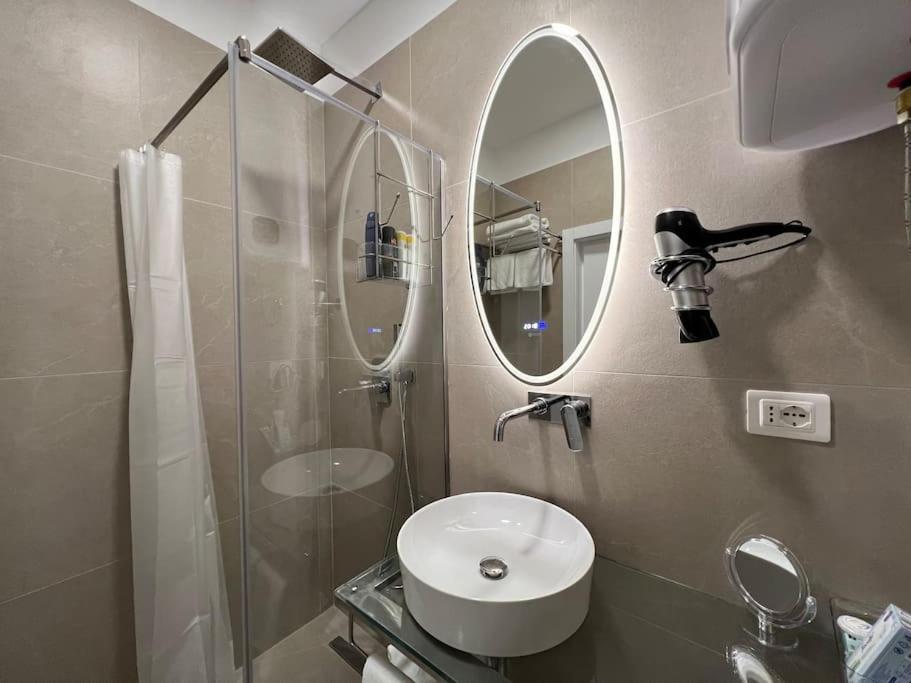 Jonexh Apartments