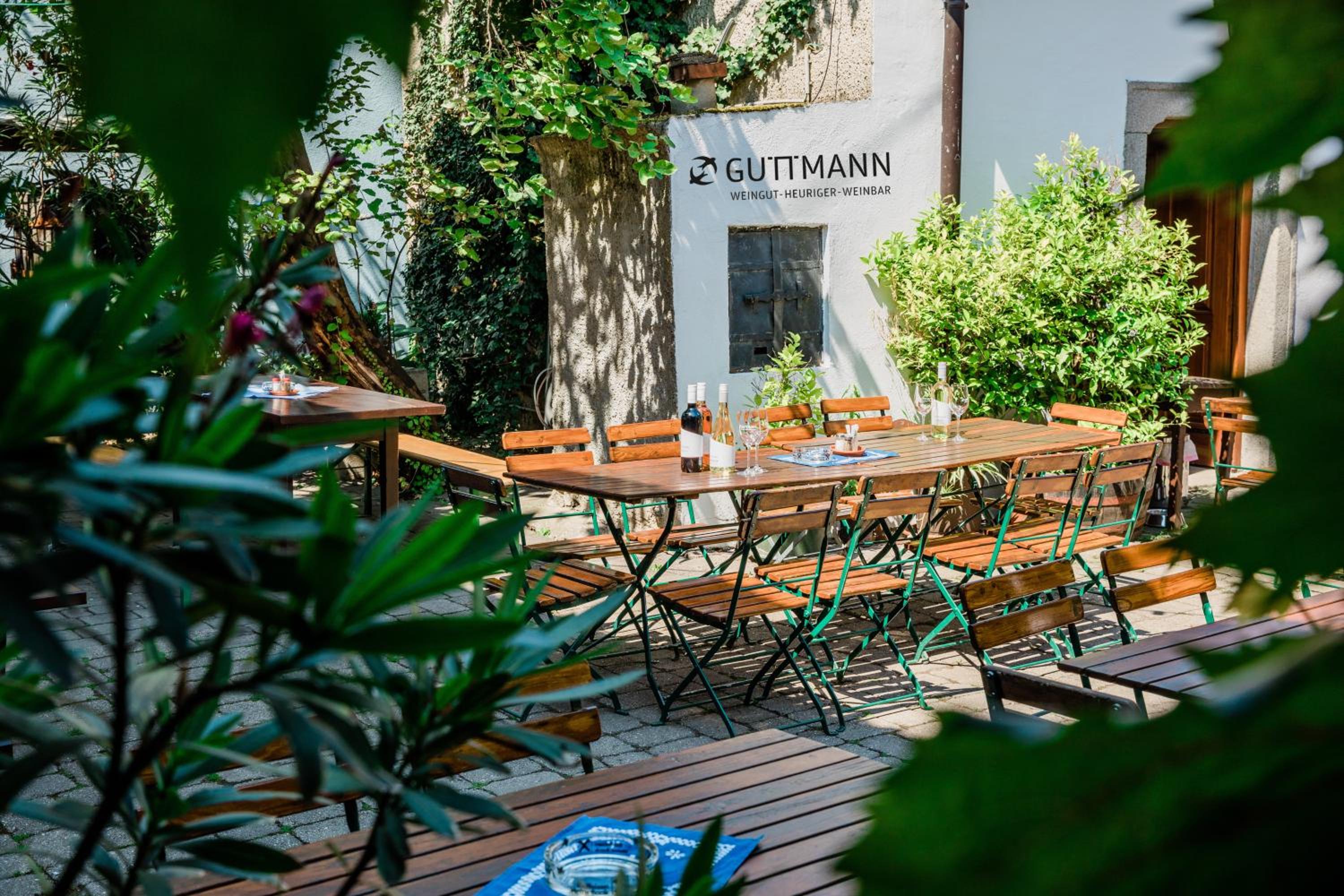 Weingut Guttmann - Apartment Schwalbennester