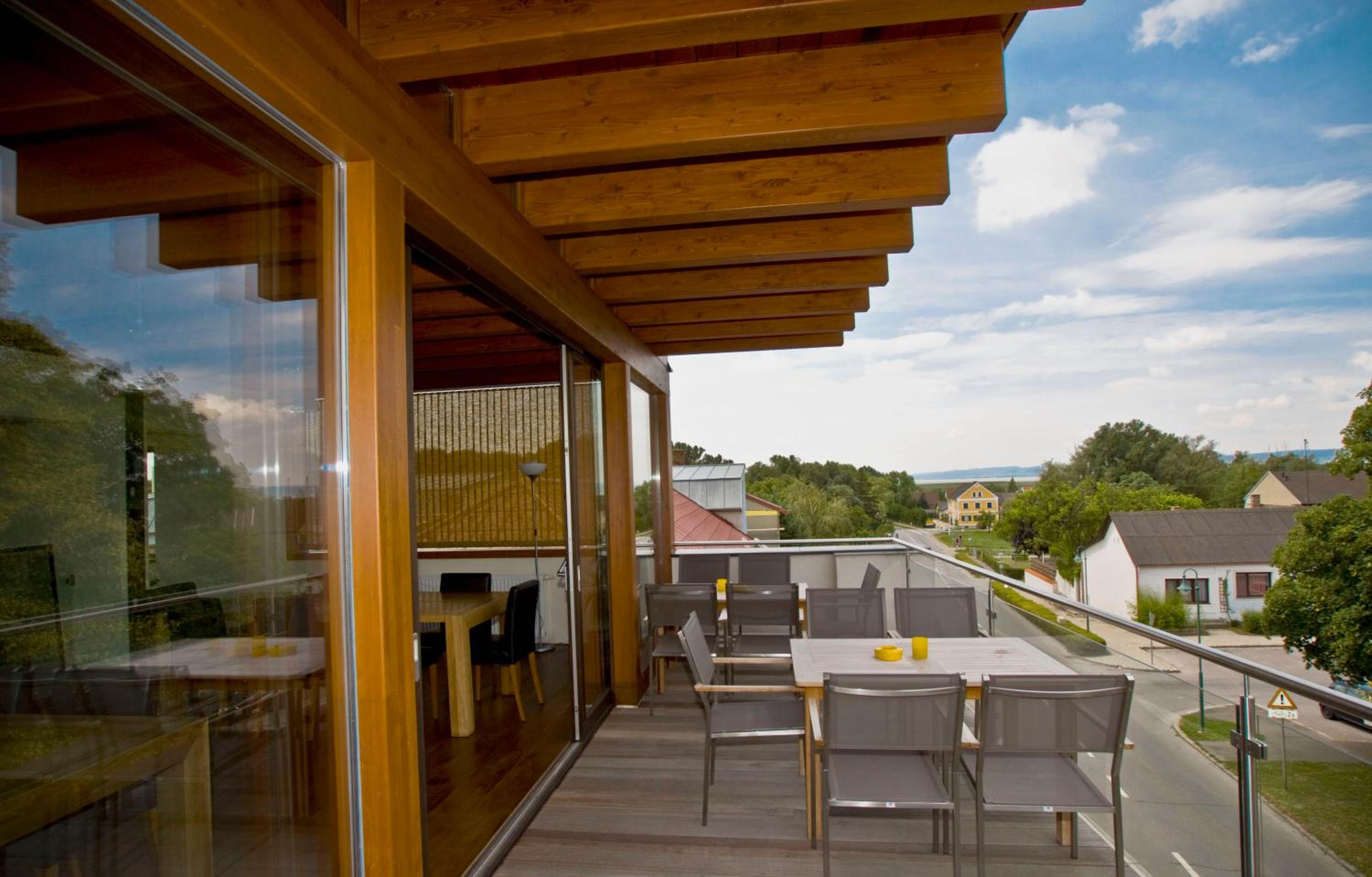 Weingut Guttmann - Apartment Schwalbennester