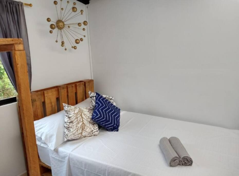 Hospedajes el Jardin cabaña