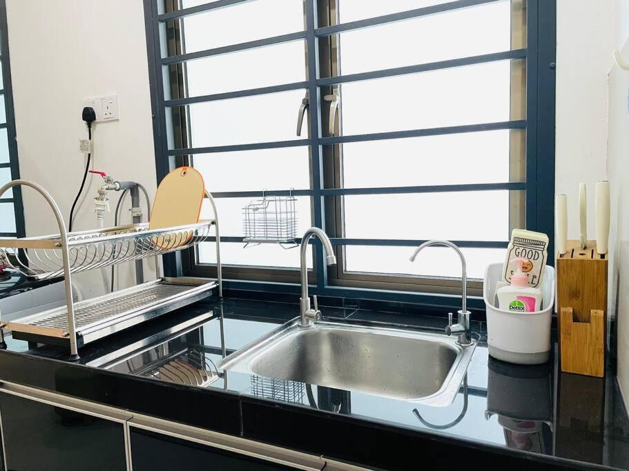 Palazio Mount Austin JB Studio Pool view with TV box-3 plus 1 pax C2-07