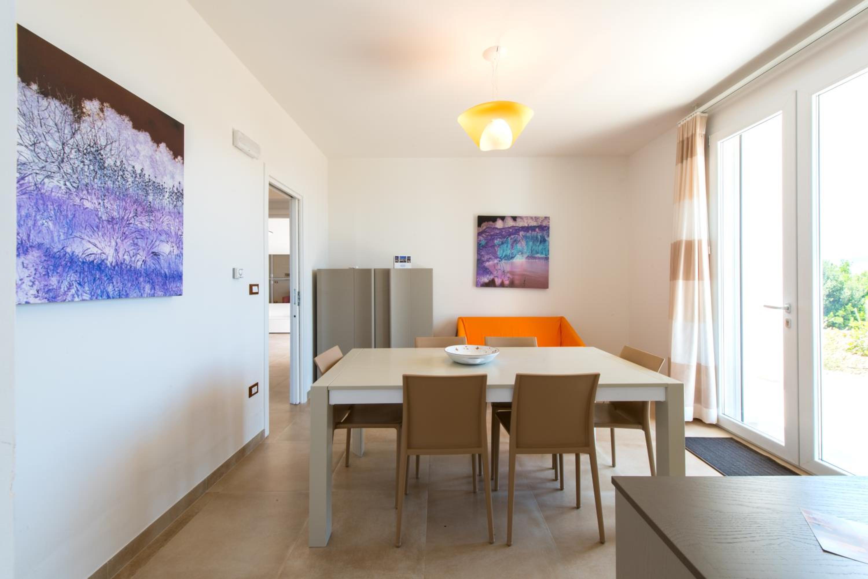 Deluxe Pescoluse Holiday Homes