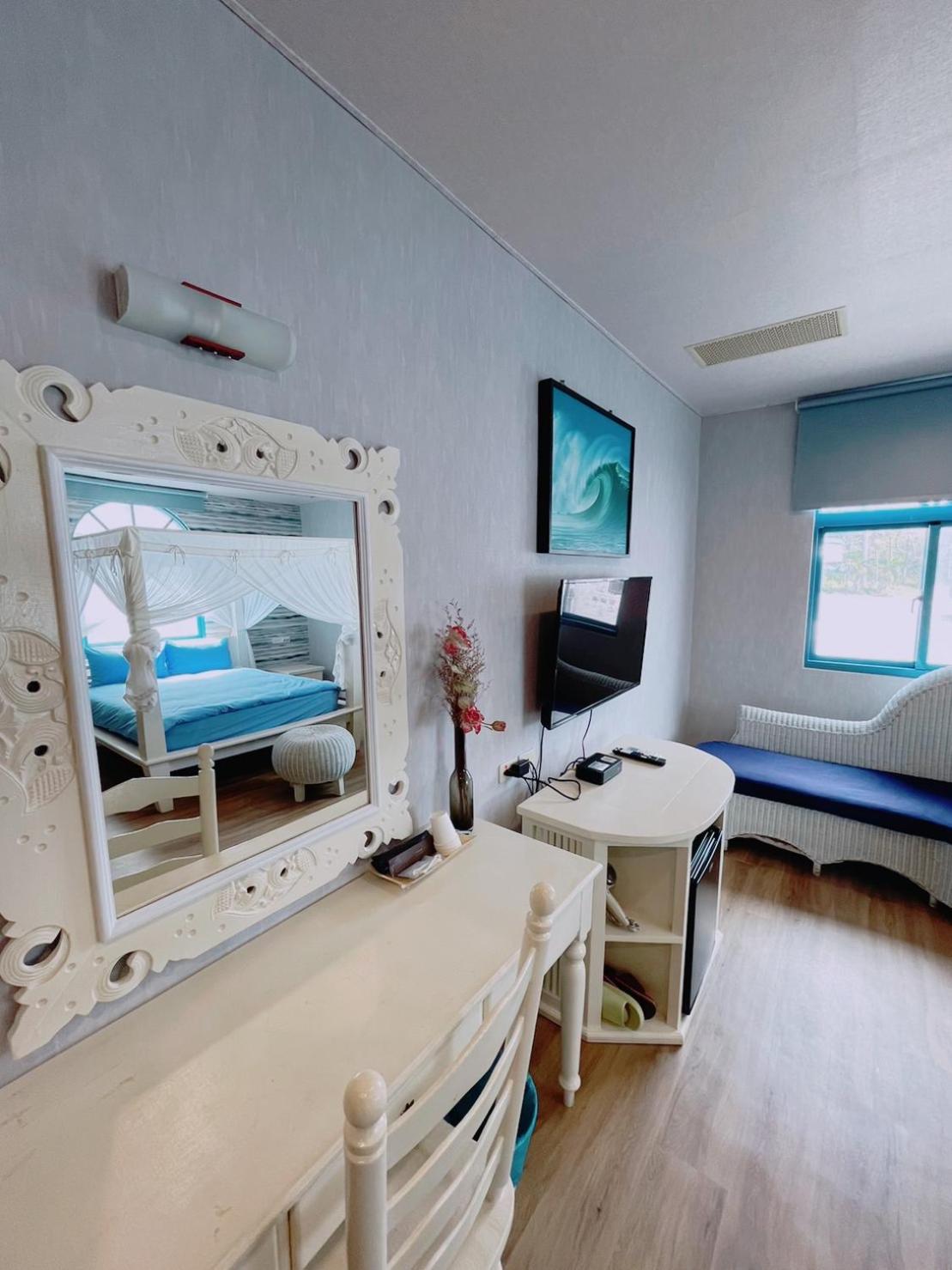 Blue Sea Inn