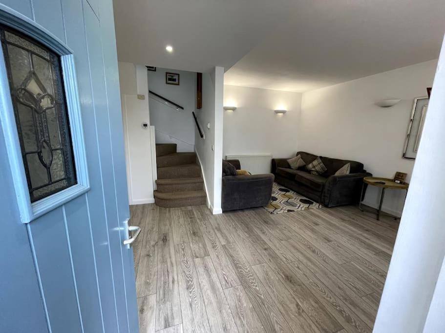 Drakes Nest Plymouth City Centre Location and FREE PARKING view 4