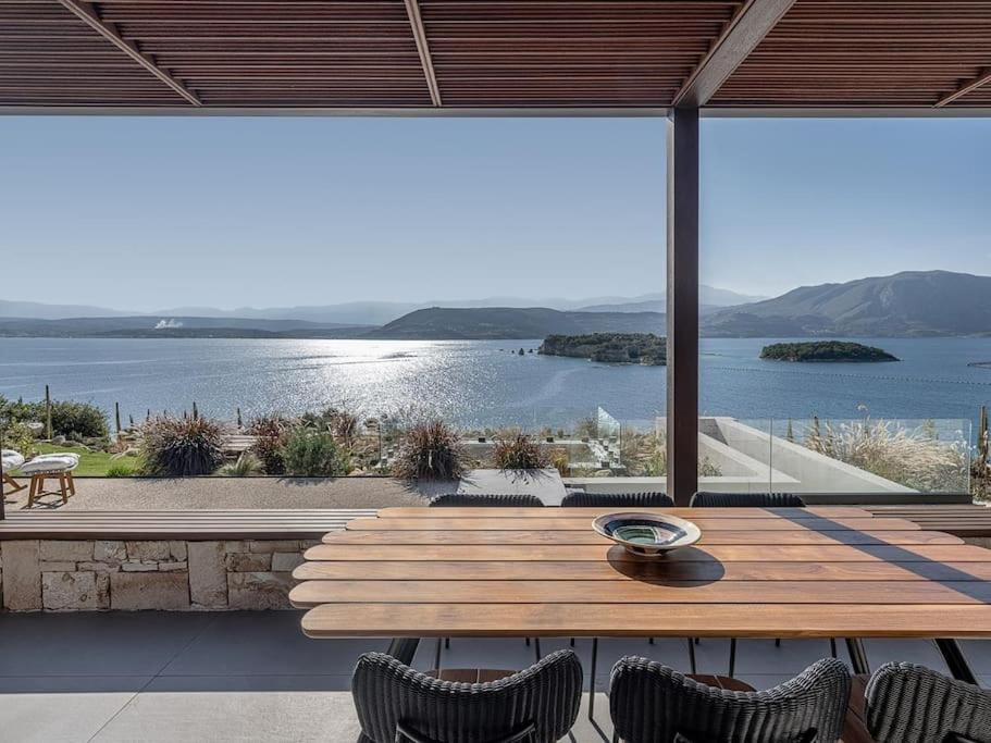 Vicky's Island View