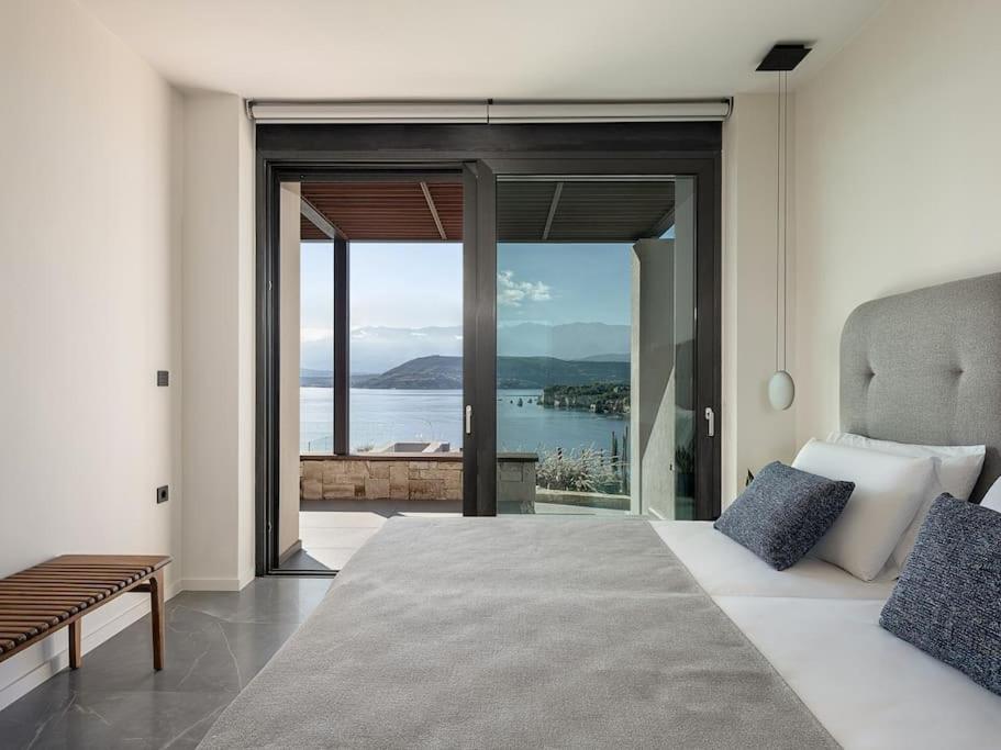 Vicky's Island View