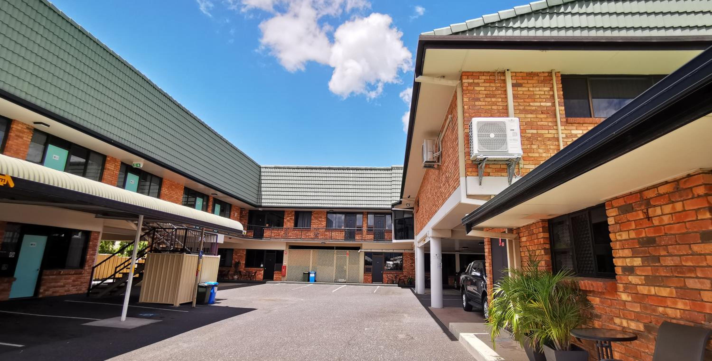 Archer Park Motel