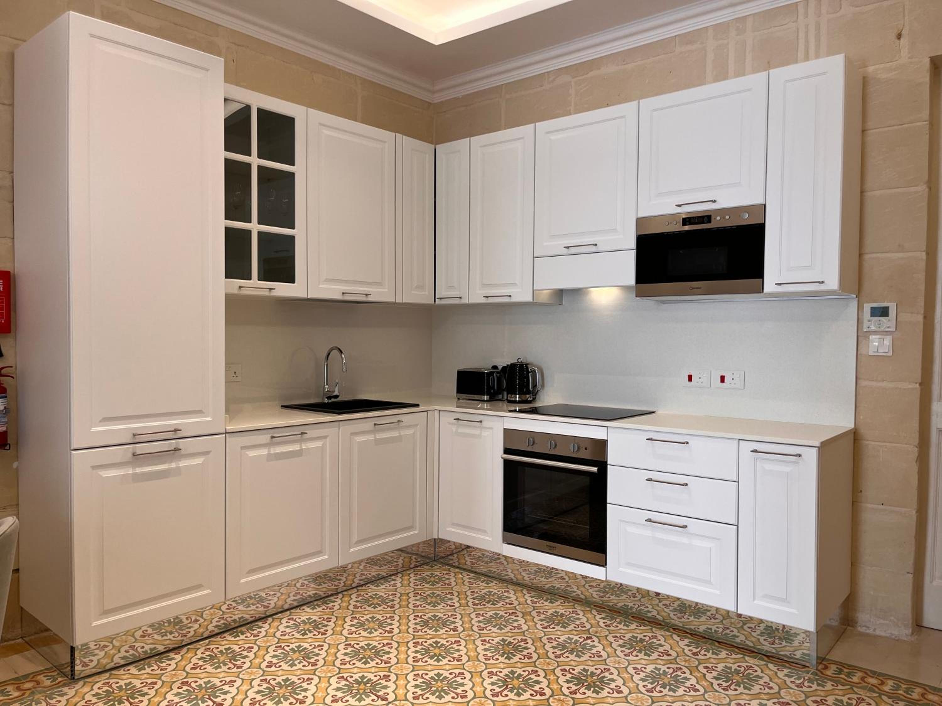 Typical Maltese Maisonette in St.Julians photo 2