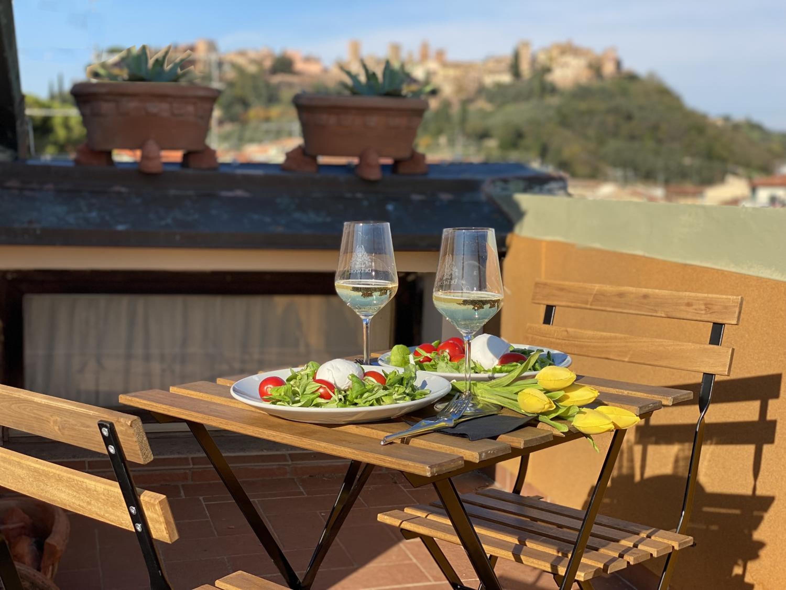 La Torretta, sweet apartment photo 4