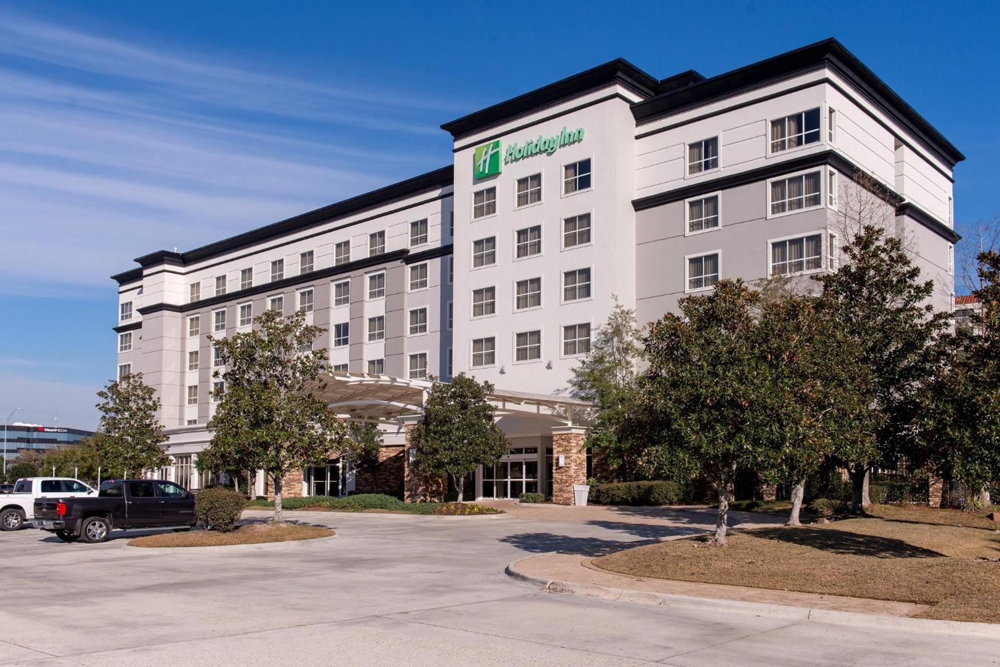 Hotel Holiday Inn Baton Rouge College Drive I-10, an IHG Hotel - Image 1