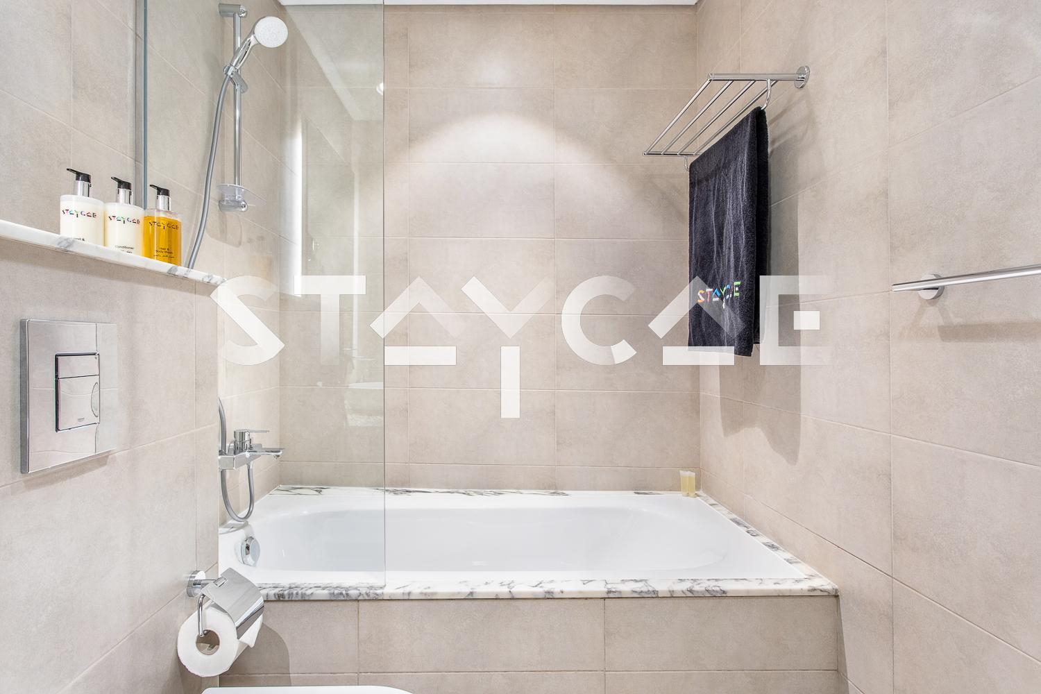 Staycae Holiday Homes - Paramount Midtown
