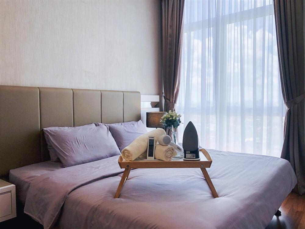 Paragon Suite Homestay by Antlerzone