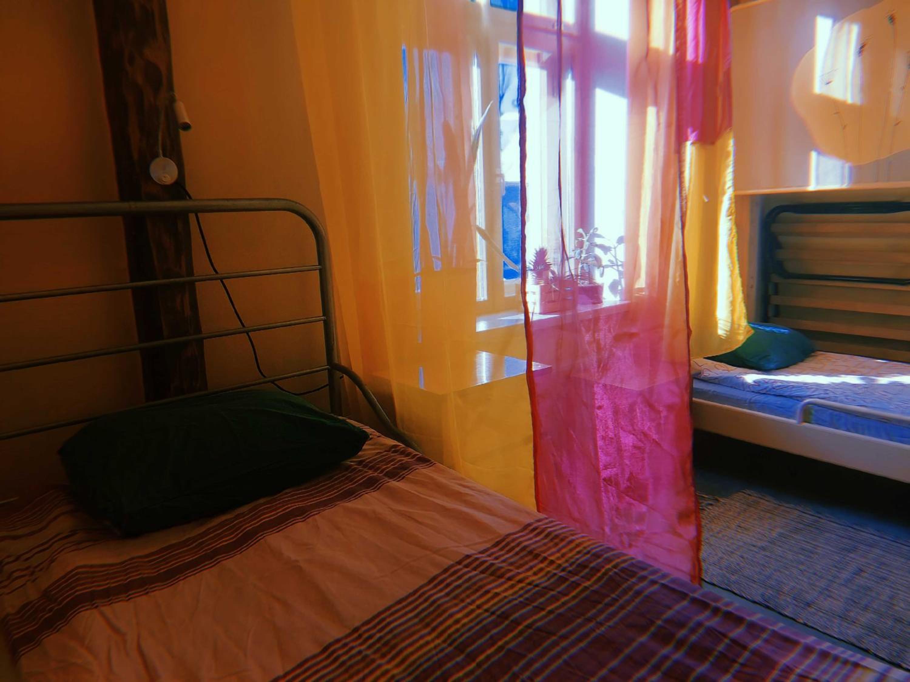 Looming Hostel
