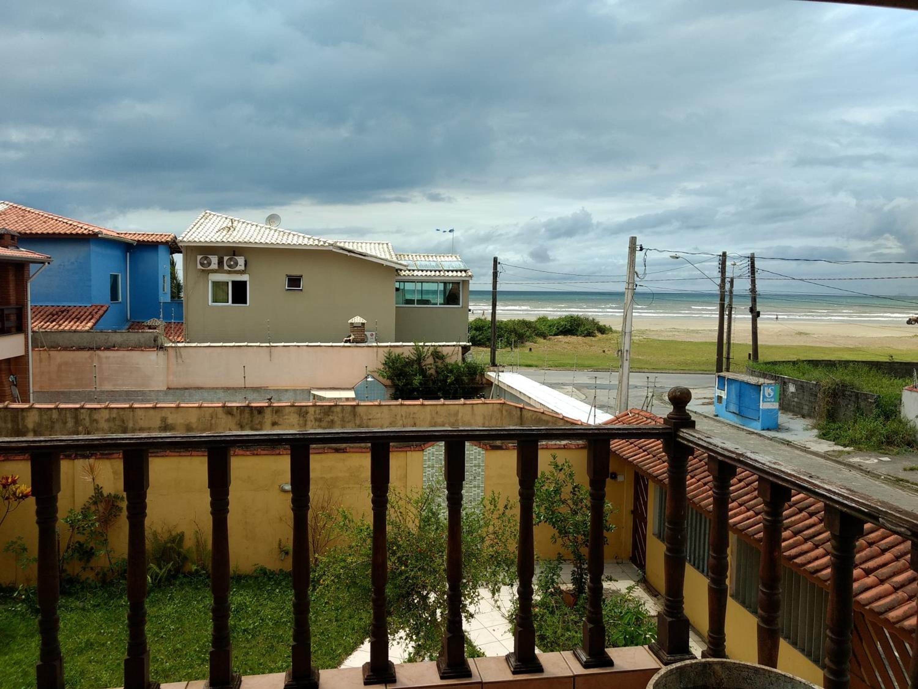 Paraíso Beira Mar, Casa Temporada Itanhaém, 30m Praia, Vista Mar, Piscina, Hidro, Wi-Fi 500 mb, Snooker, Churrasqueira, Garagem Grande, Lazer e Descanso
