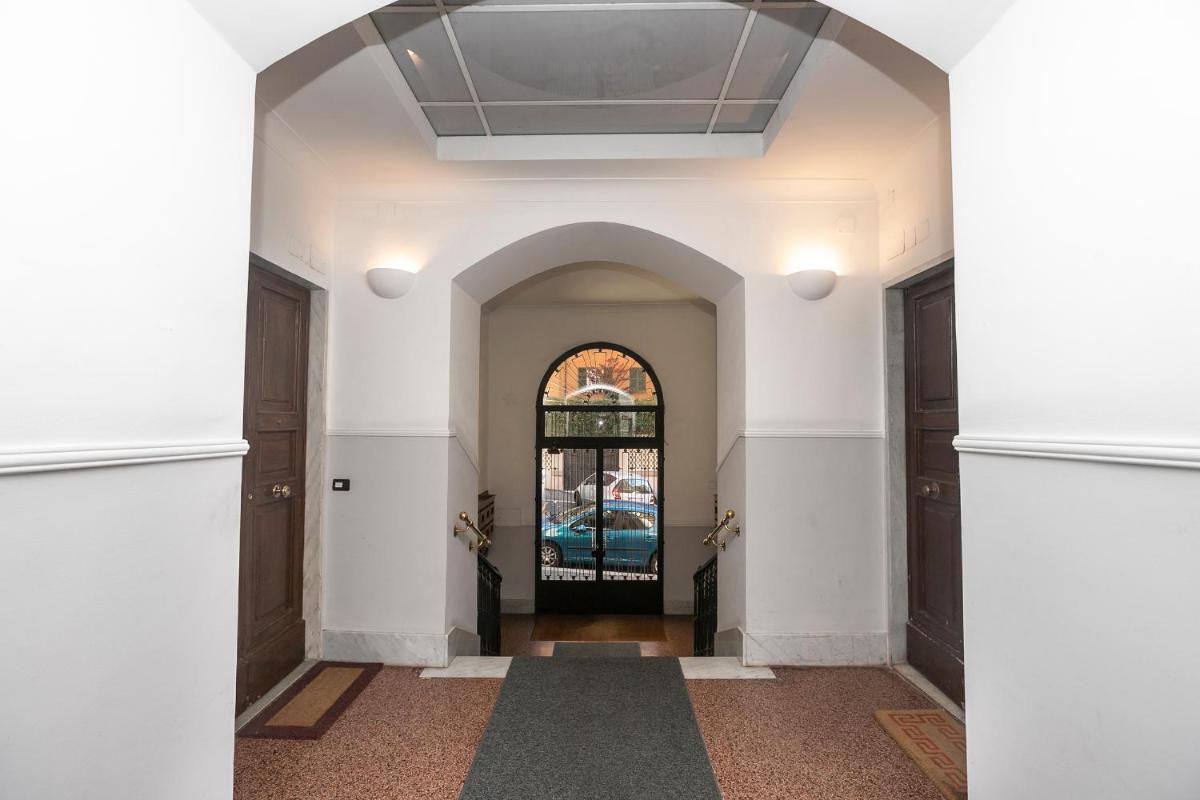 Homes in Genoa - Gold e Silver view 4