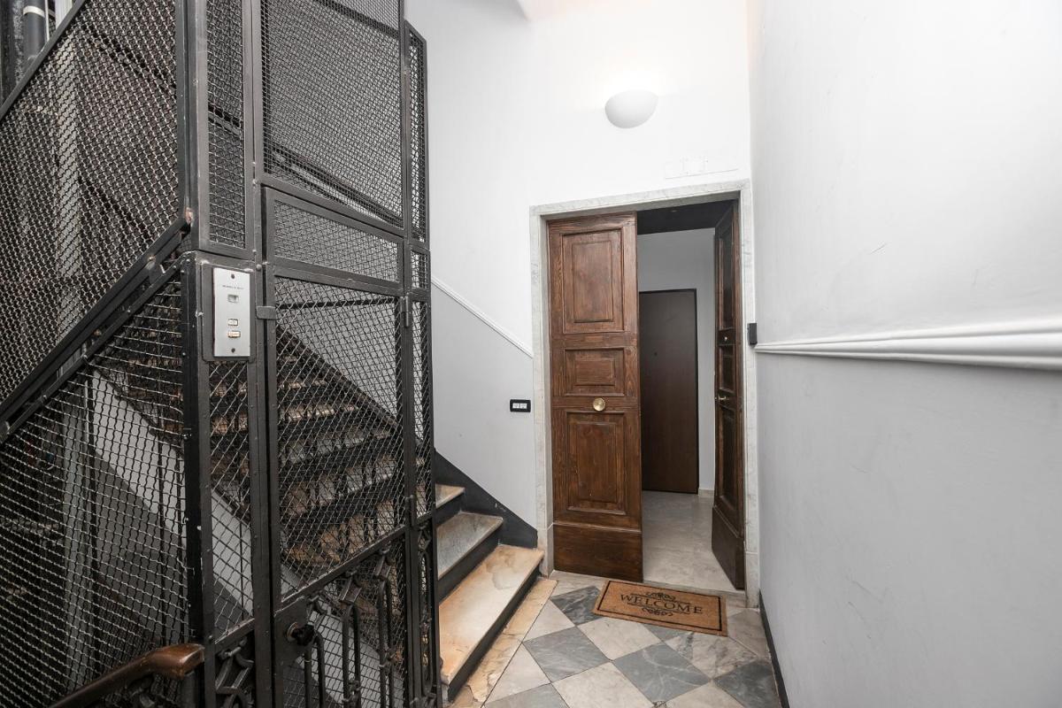 Homes in Genoa - Gold e Silver view 5