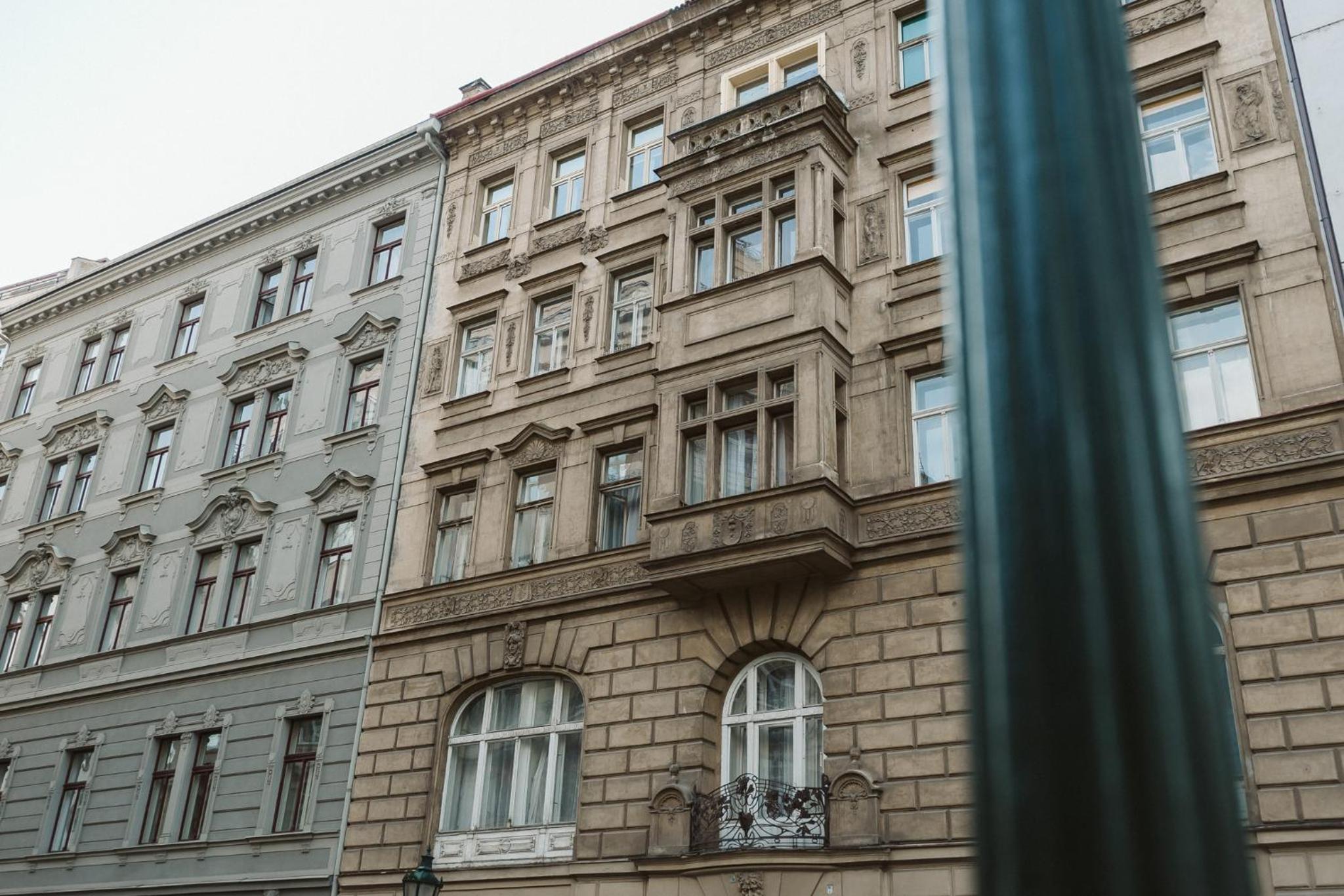 LIL Apartment with Tyn Cathedral View, Parking & AC