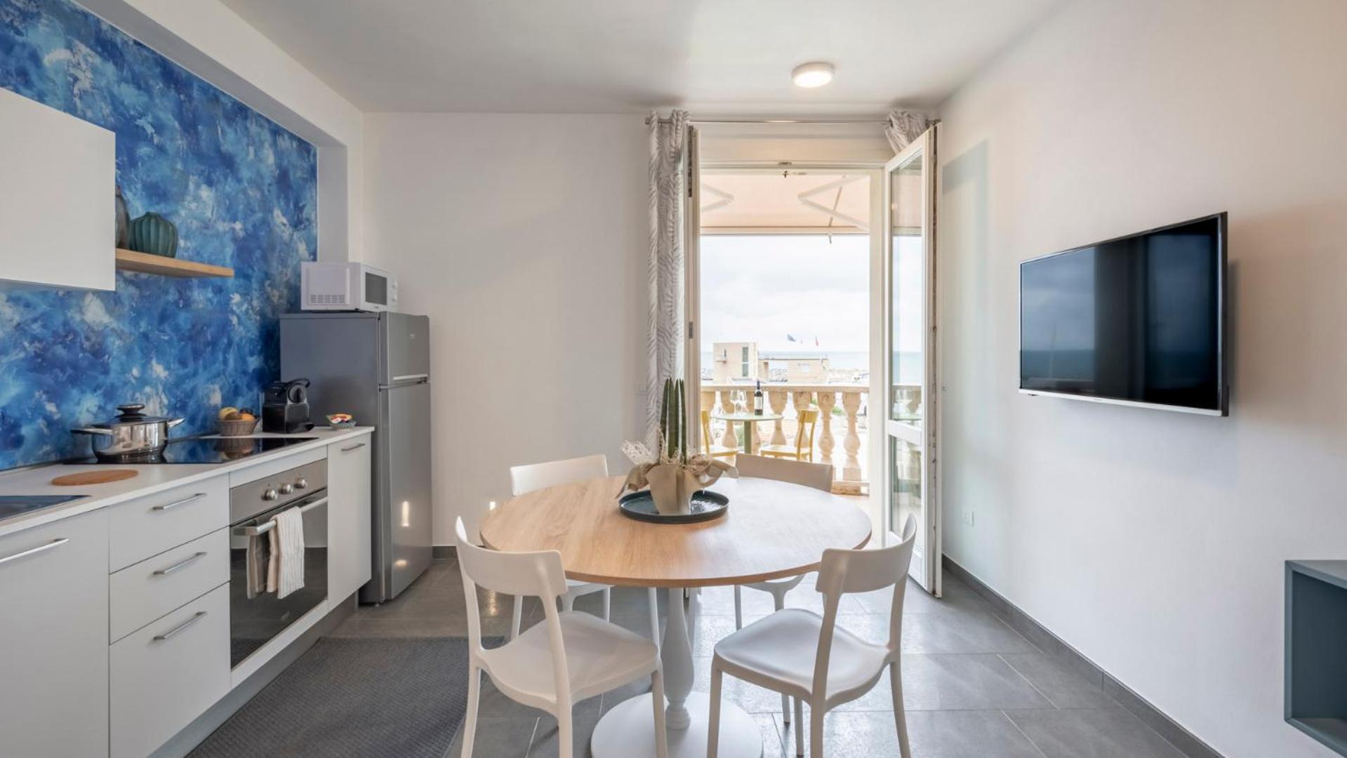 Sea View Apartment - 1 Bedroom