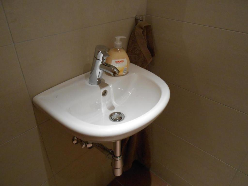 Appartement beim Brunnen 10 view 4