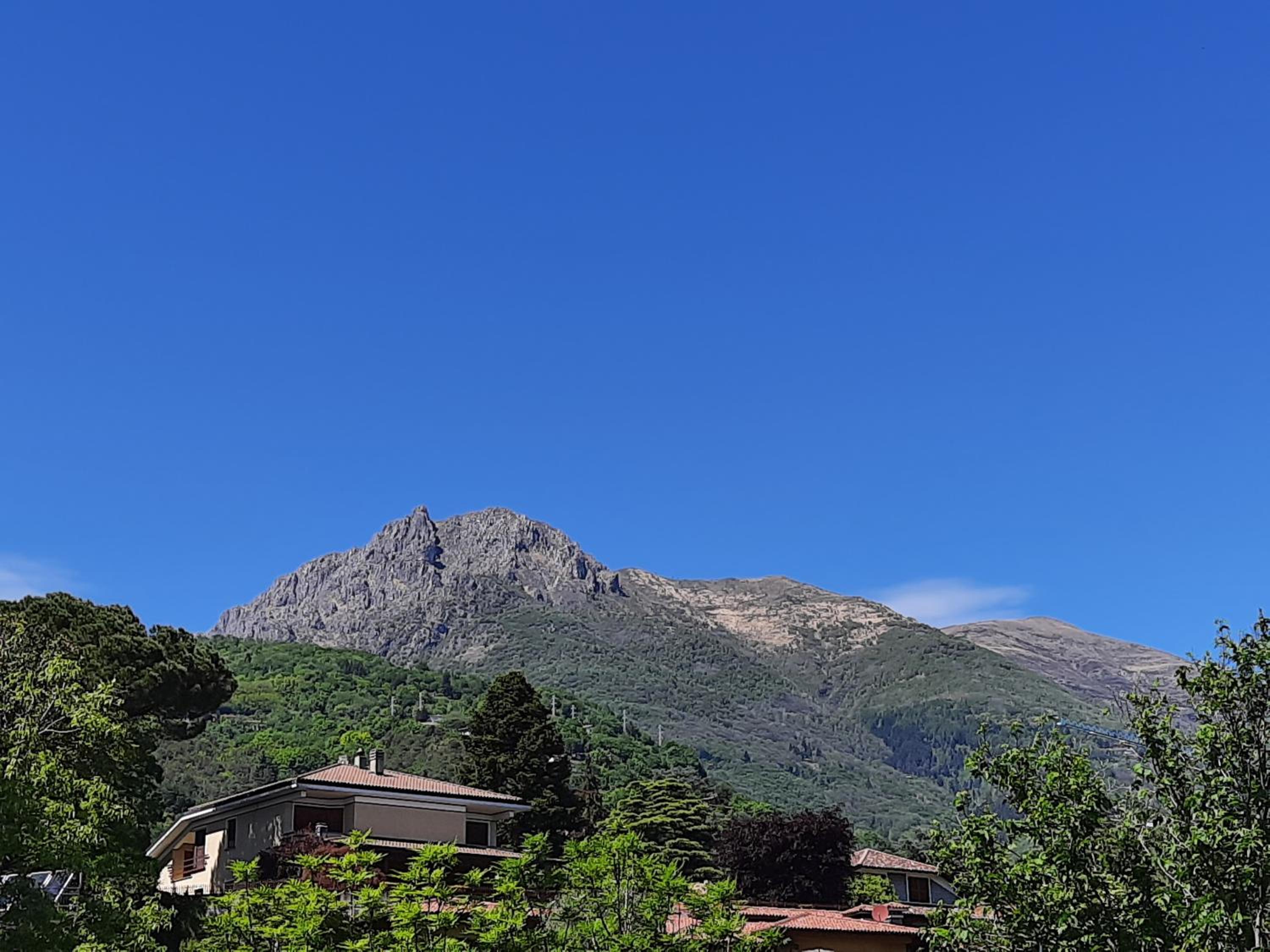 The House on the Bridge- La Casa sul Ponte view 4