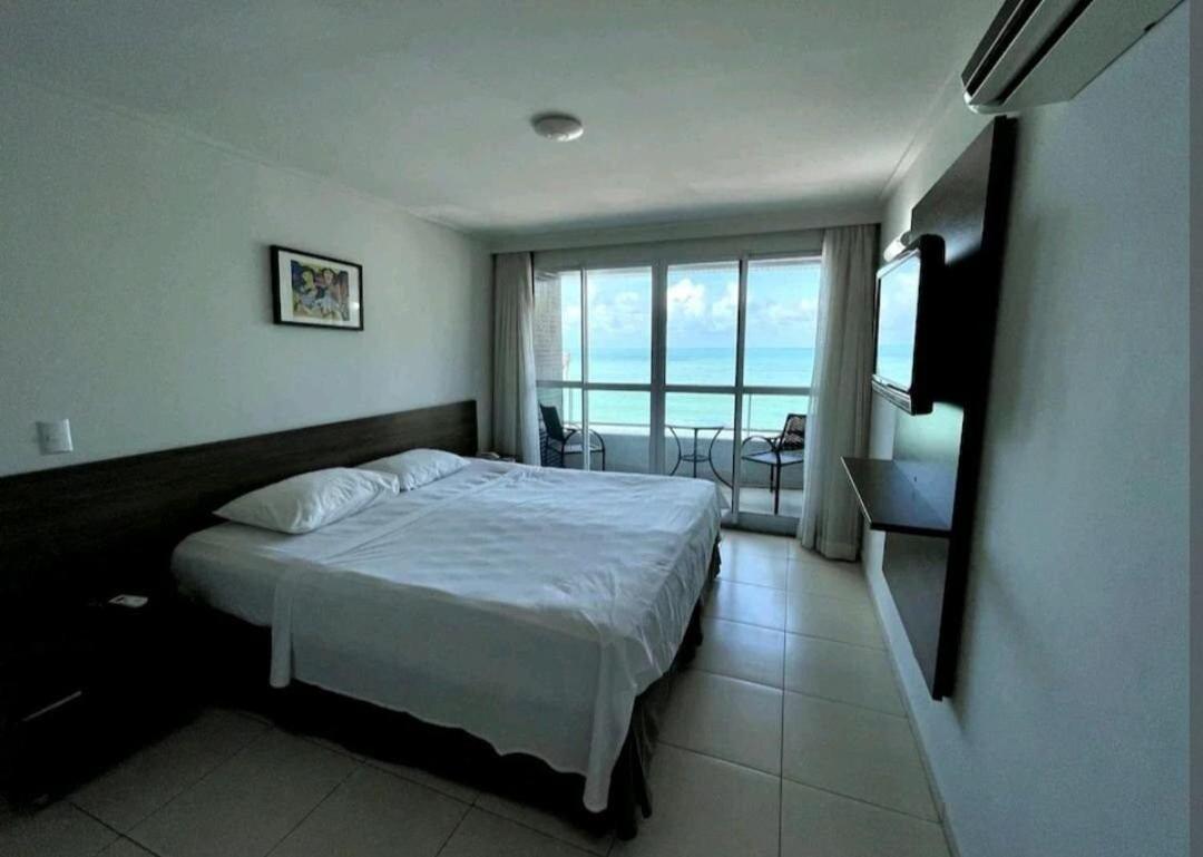 Home service na praia de Cabo Branco