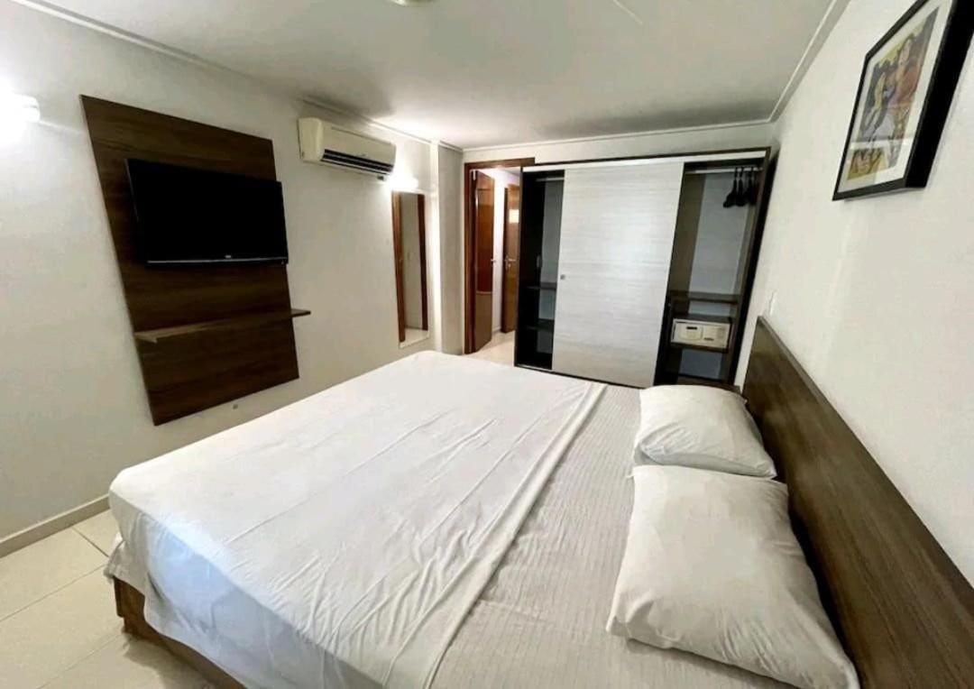 Home service na praia de Cabo Branco