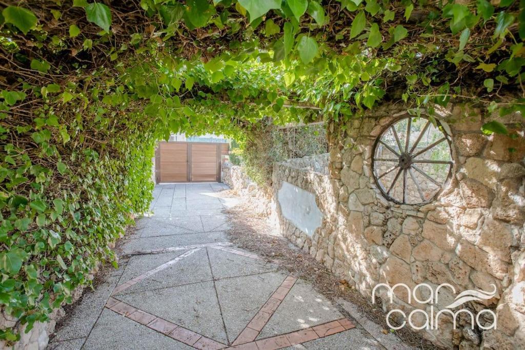 Villa Elvira by MarCalma