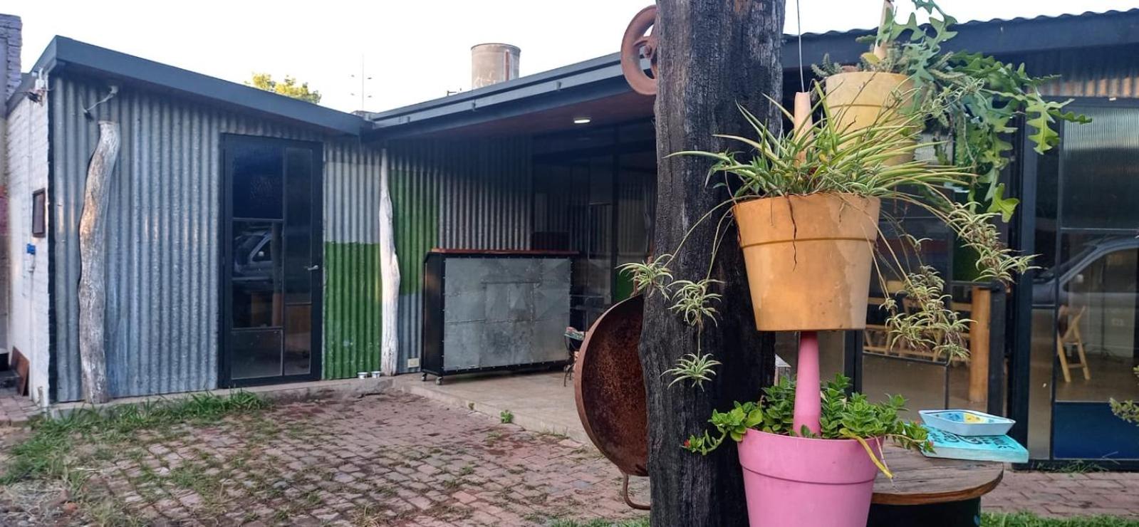 ESPACIO MINGA, casa quinta en la ciudad, hasta 8 personas
