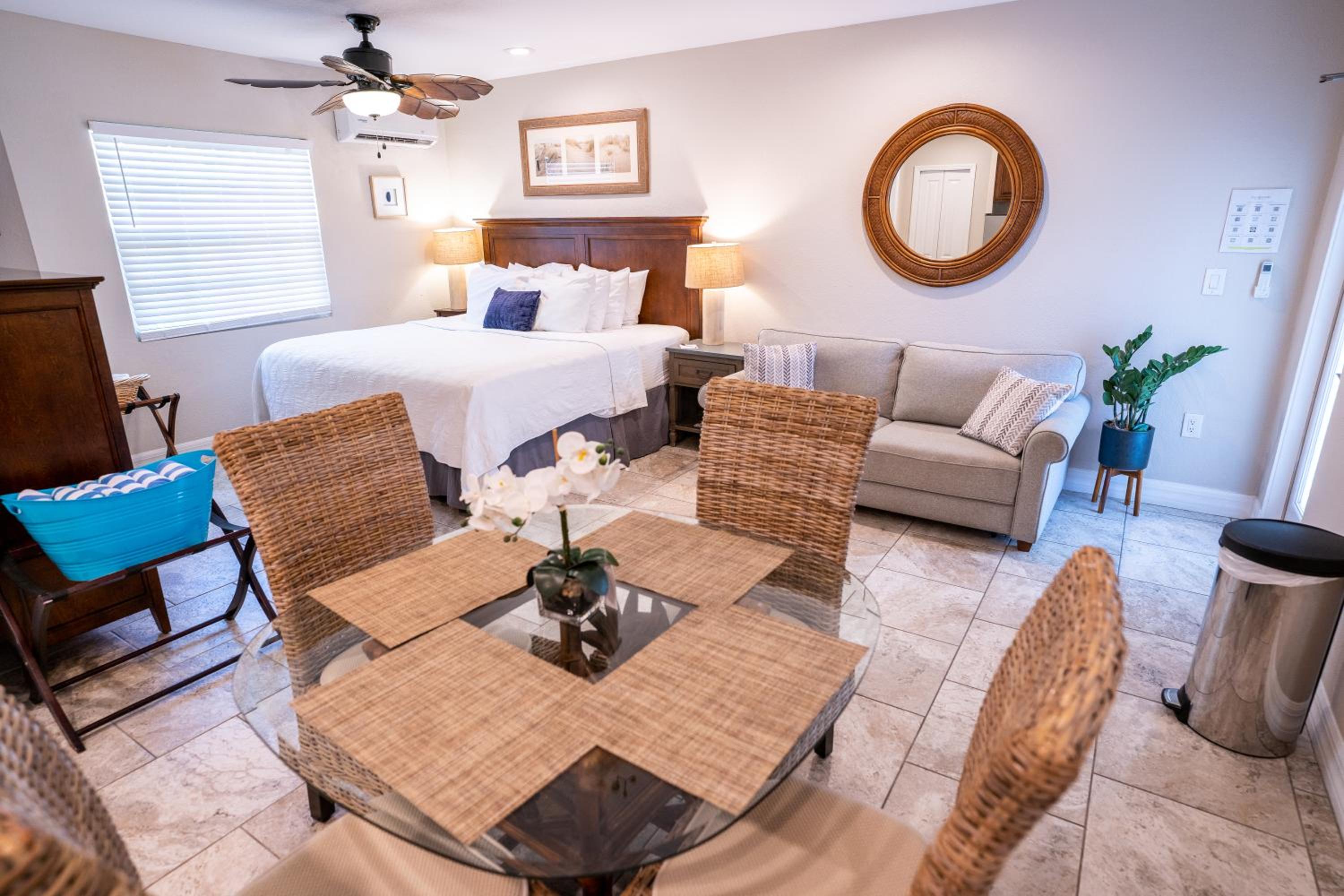 The Capri at Siesta - Property Image 105