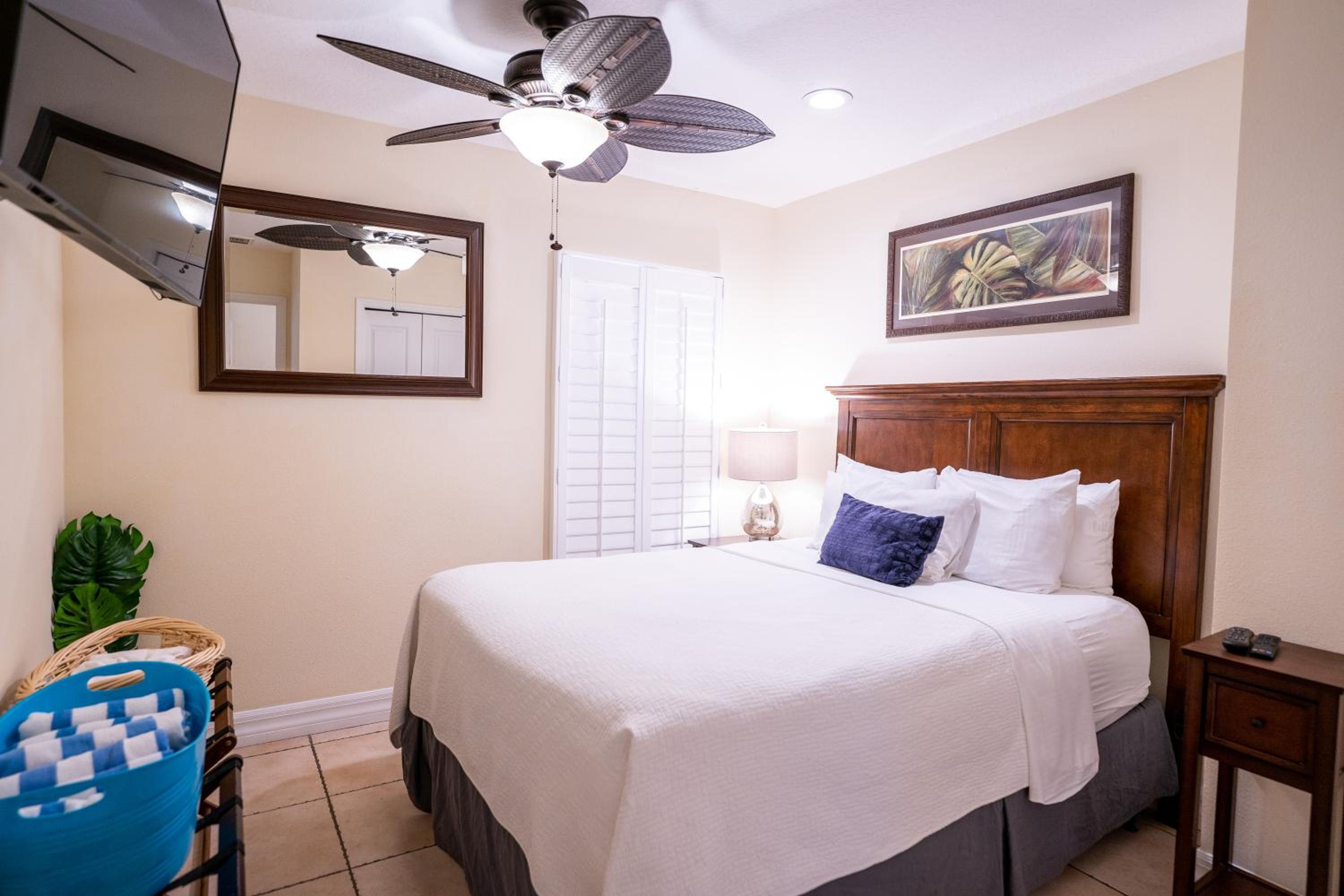 The Capri at Siesta - Property Image 112