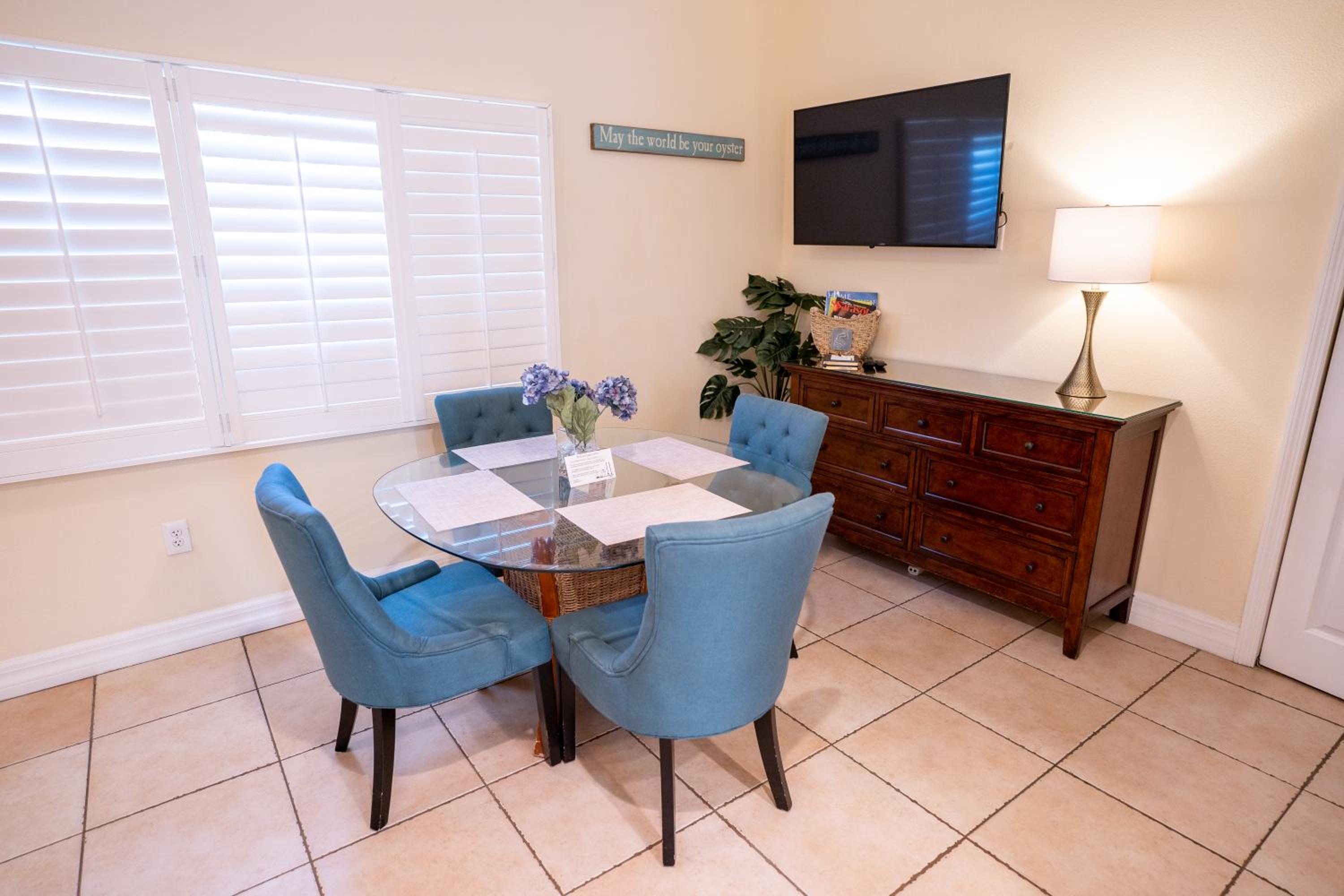 The Capri at Siesta - Property Image 114