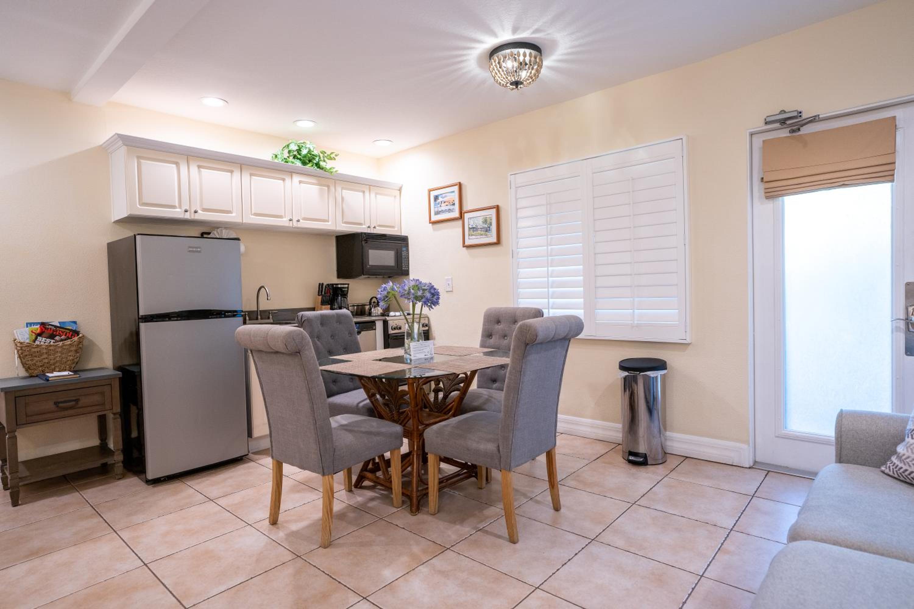 The Capri at Siesta - Property Image 129