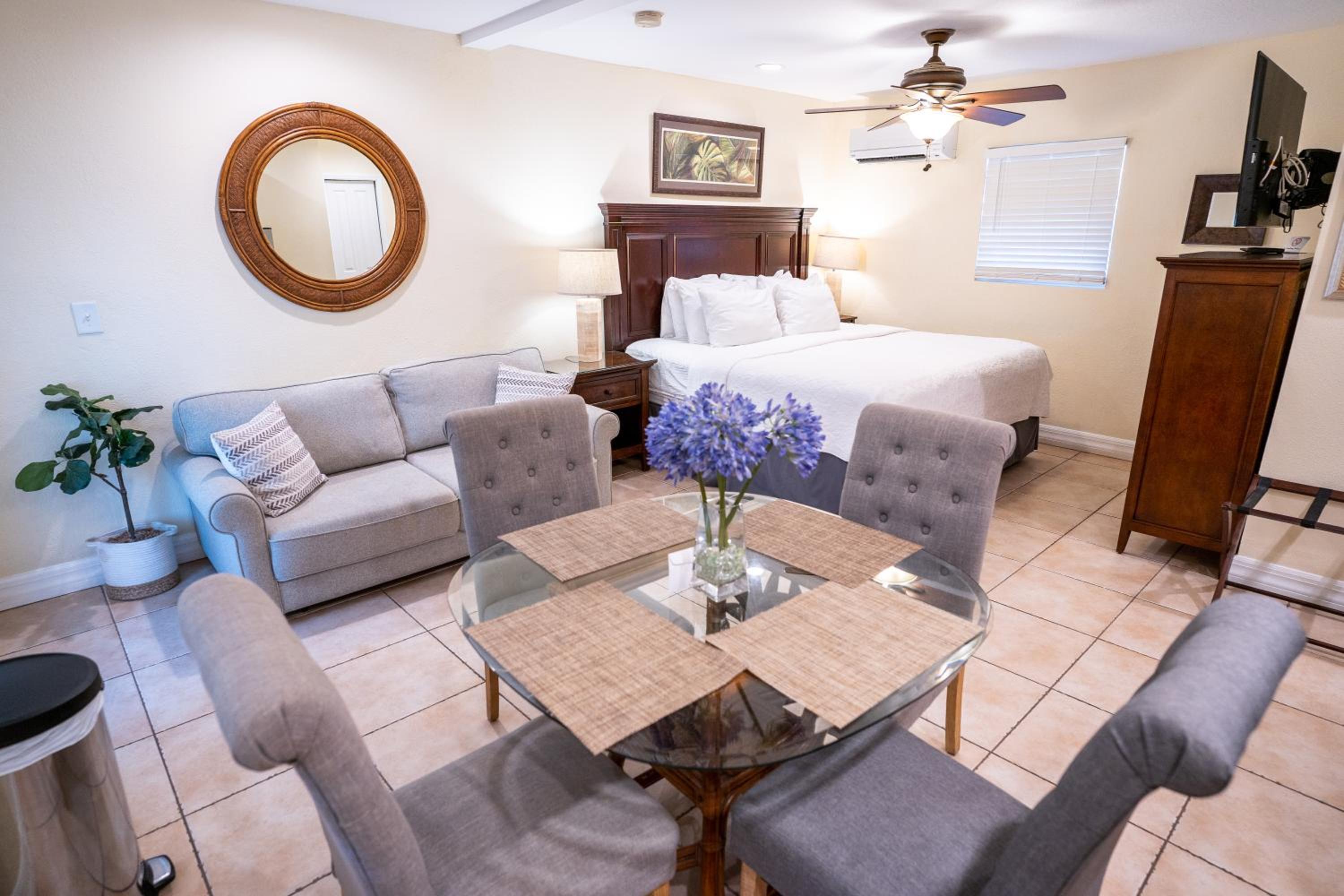 The Capri at Siesta - Property Image 126