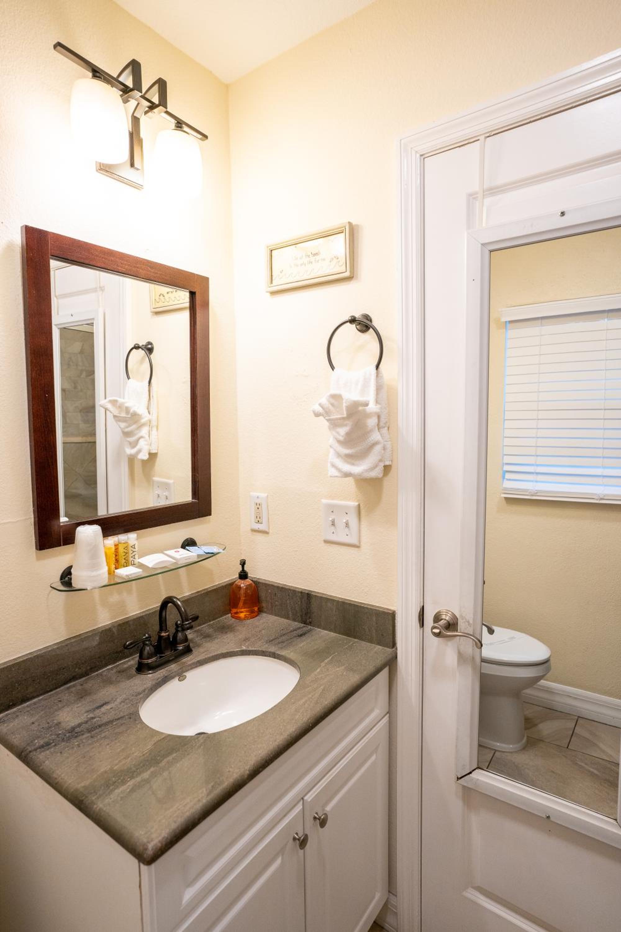 The Capri at Siesta - Property Image 131