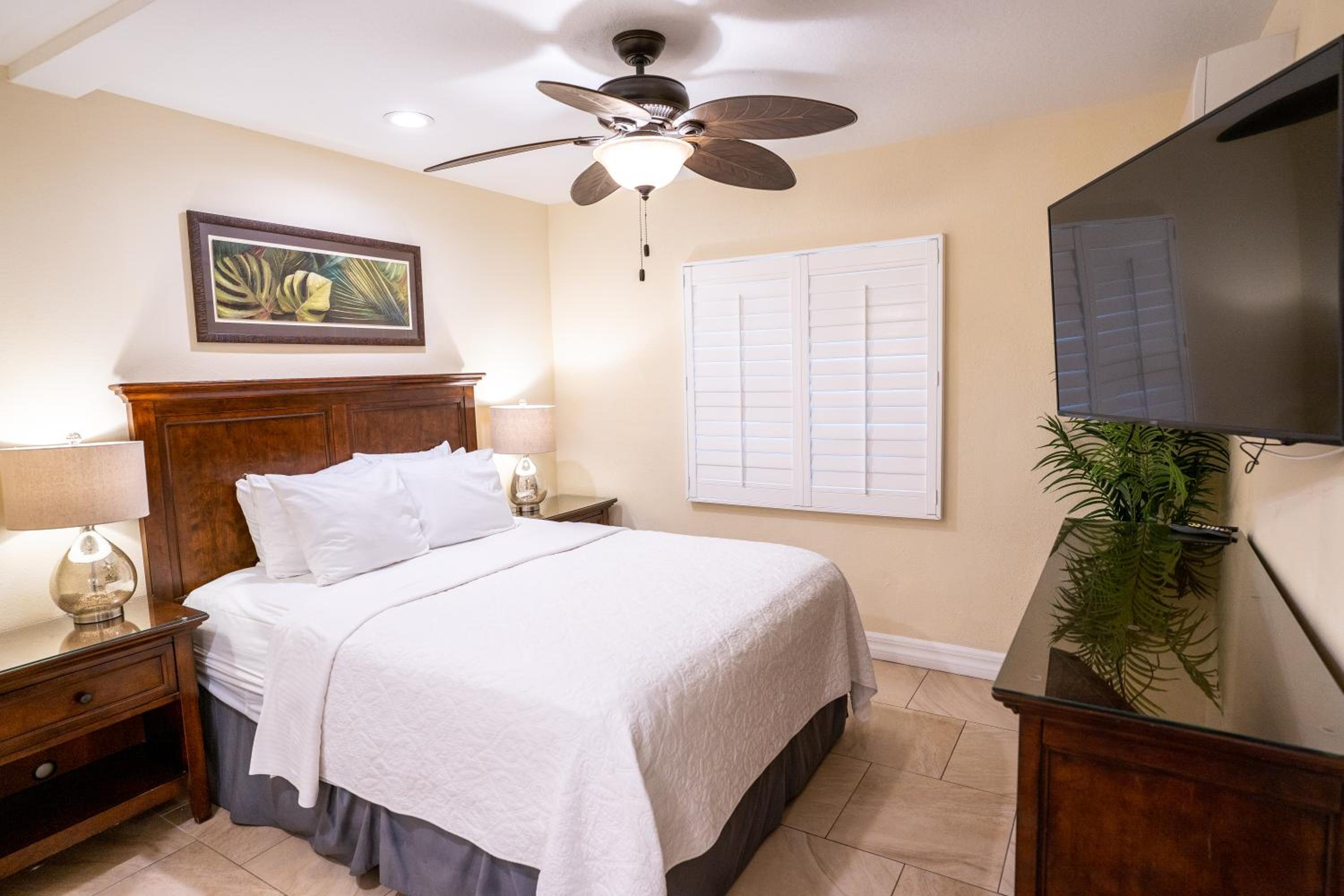 The Capri at Siesta - Property Image 154